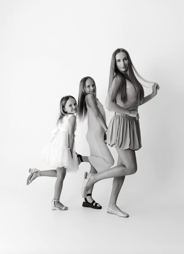 Family photography Jacksonville FL — cozy studio moment