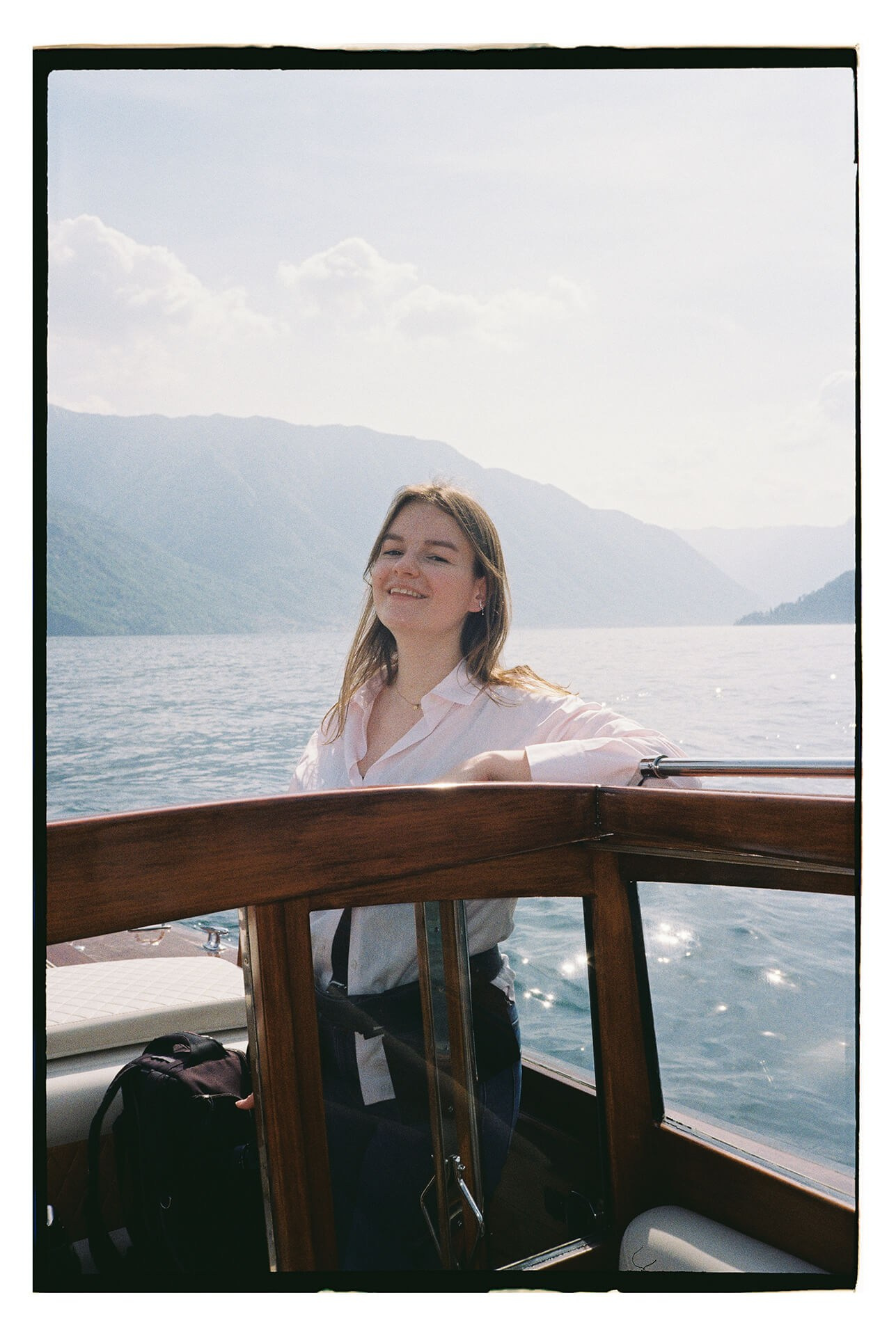 Black-and-white portrait of Inna Zaytseva, a destination wedding photographer on Lake Como