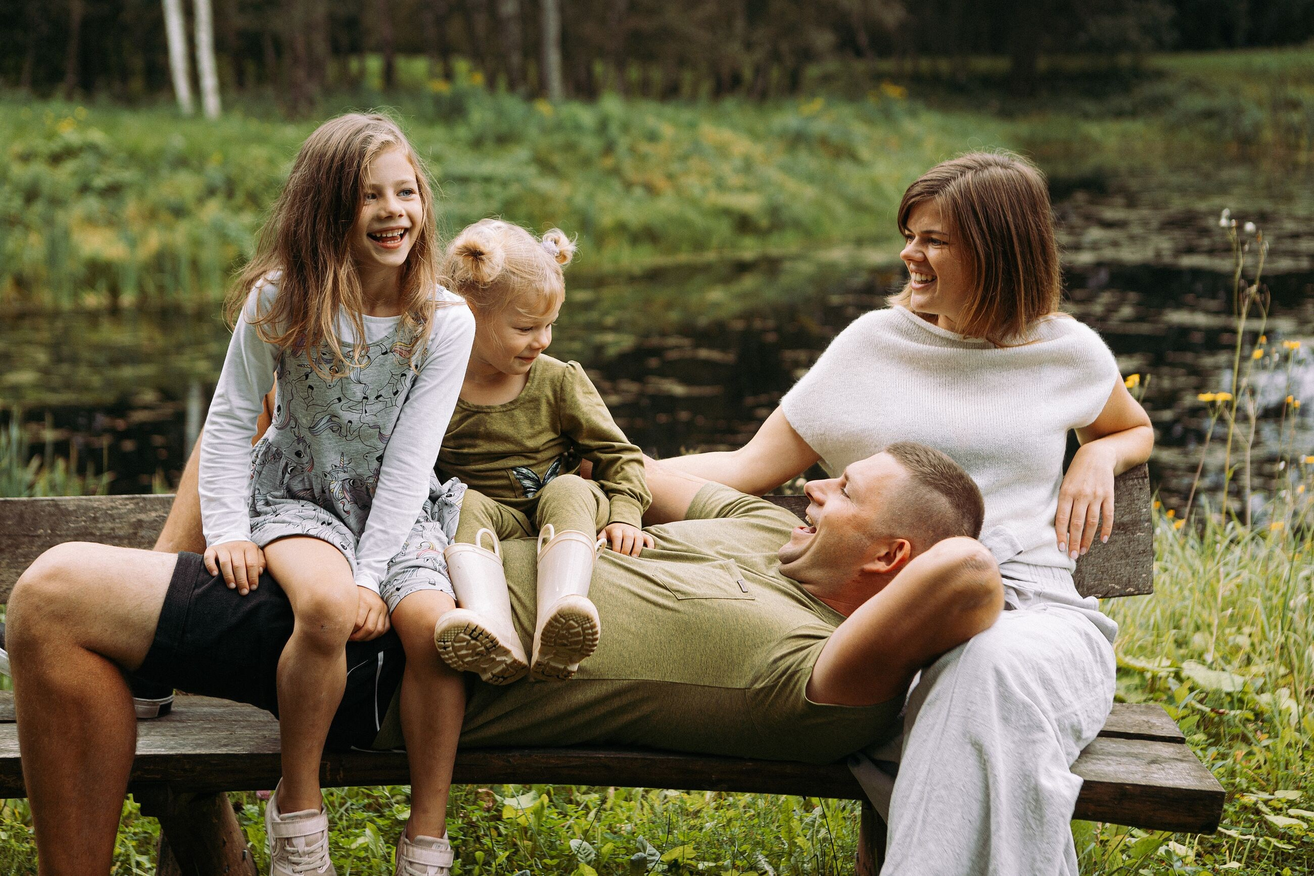 IETEIKUMI ĢIMENES FOTOSESIJAI