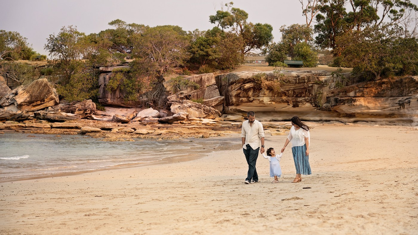 FAMILY SESSION PREP GUIDE. Newborn and family photographer. Hills District. Sydney