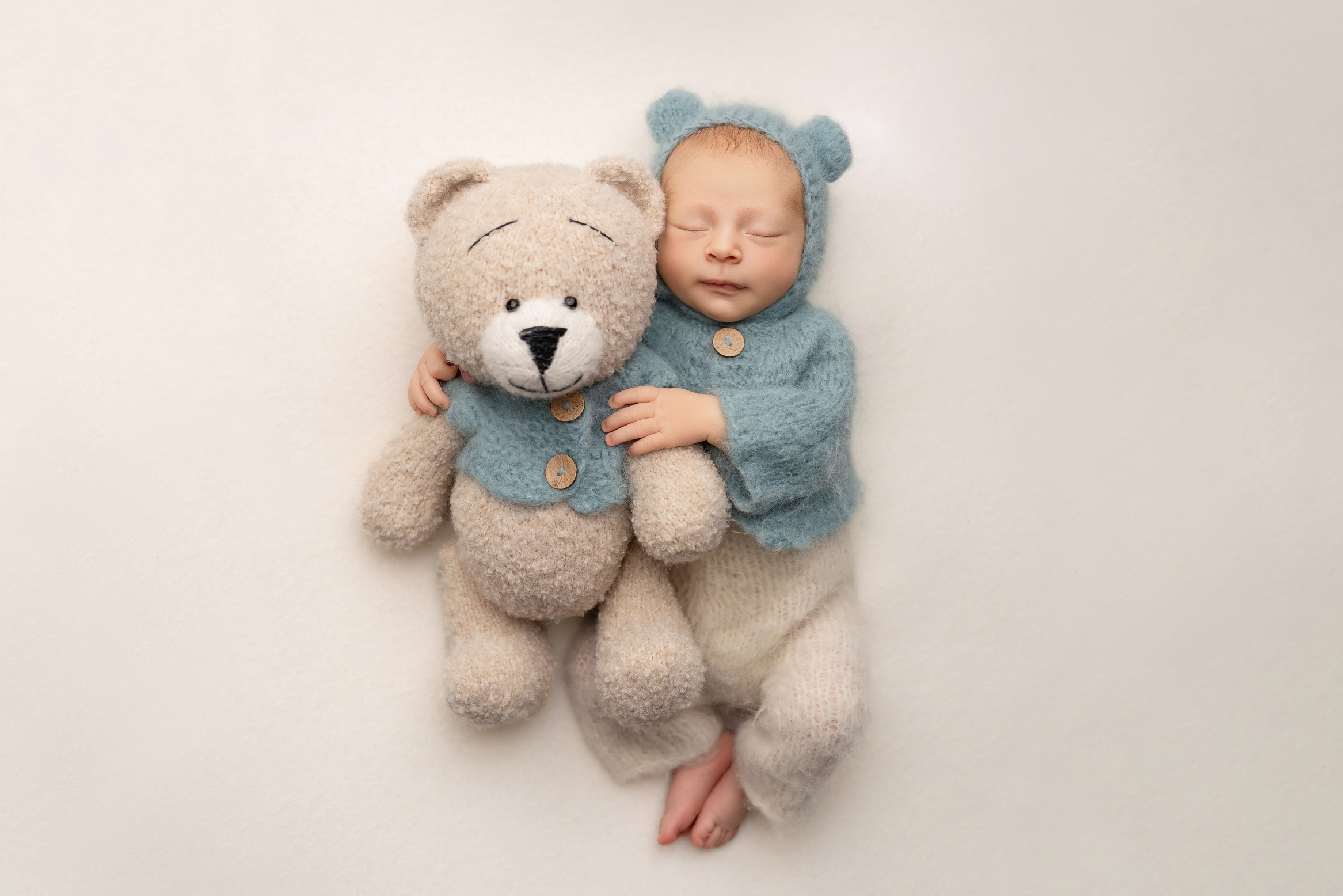 Esu Aleksandra naujagimių ir kudikių fotografė iš Vilniaus