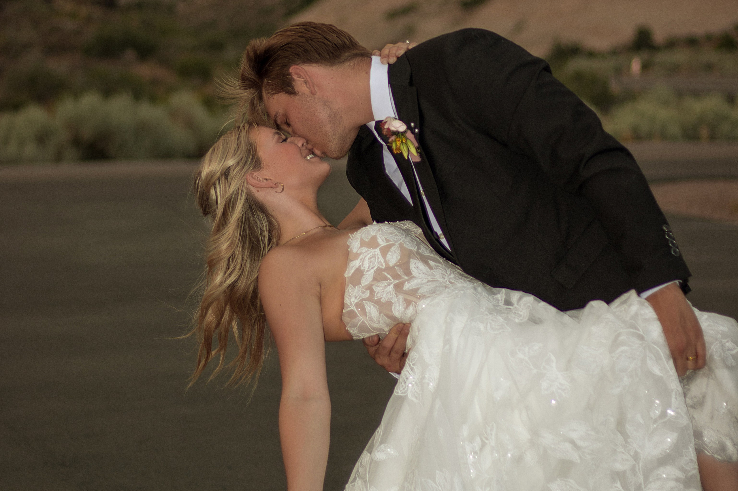 Price of a portrait photo shoot. Portrait and couples photographer in Florida, Valeriia Honcharova