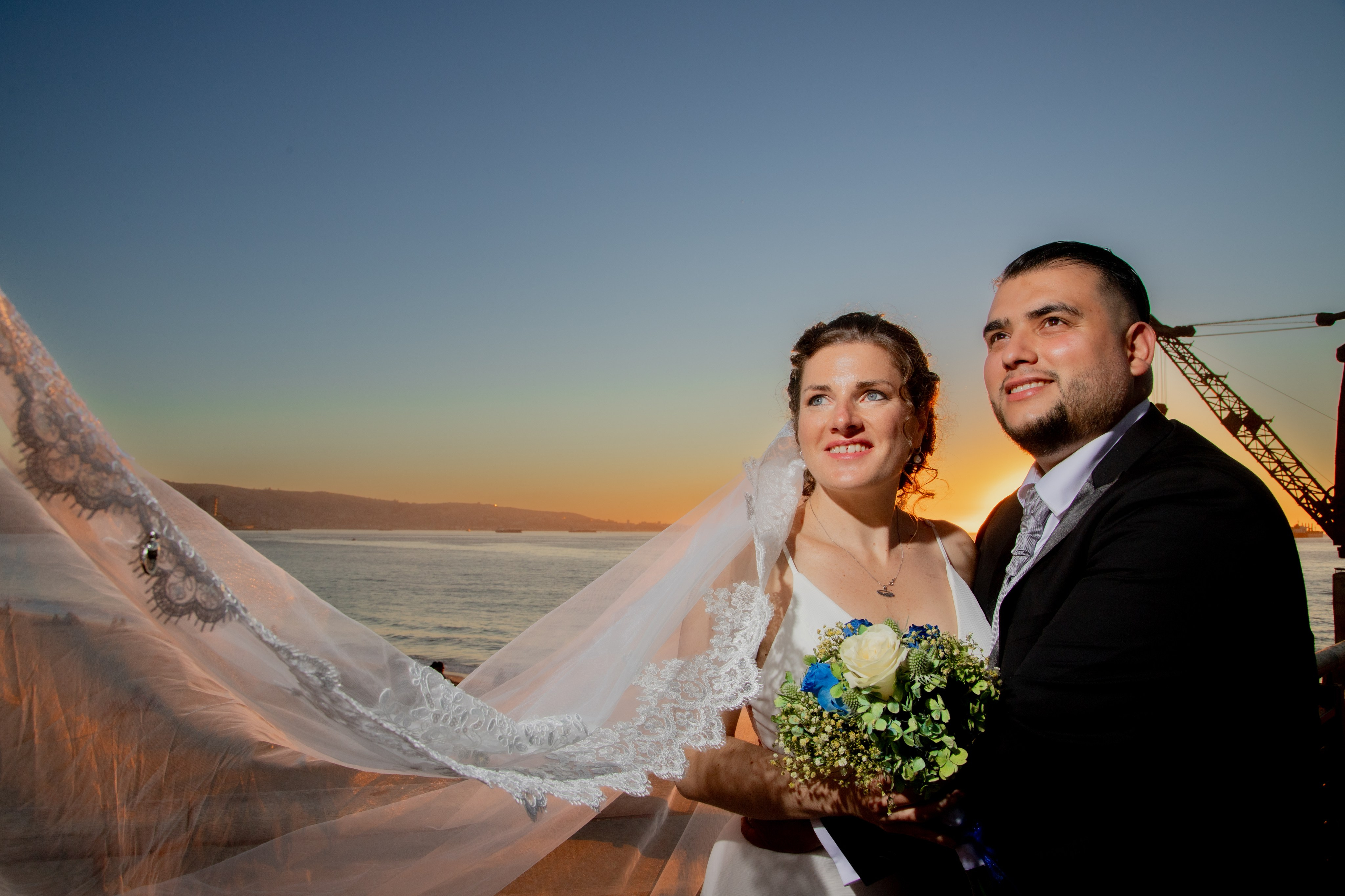 Contacto. CR Films | Fotografía y Video de Bodas en Chile