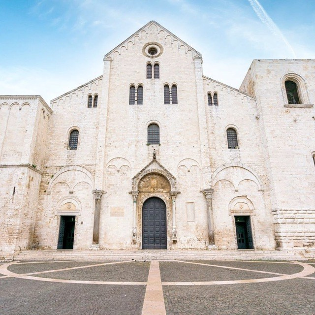 AGENZIA DI SERVIZI PERSONALI. Fotografa e Videografa in Puglia Sokhova Albina