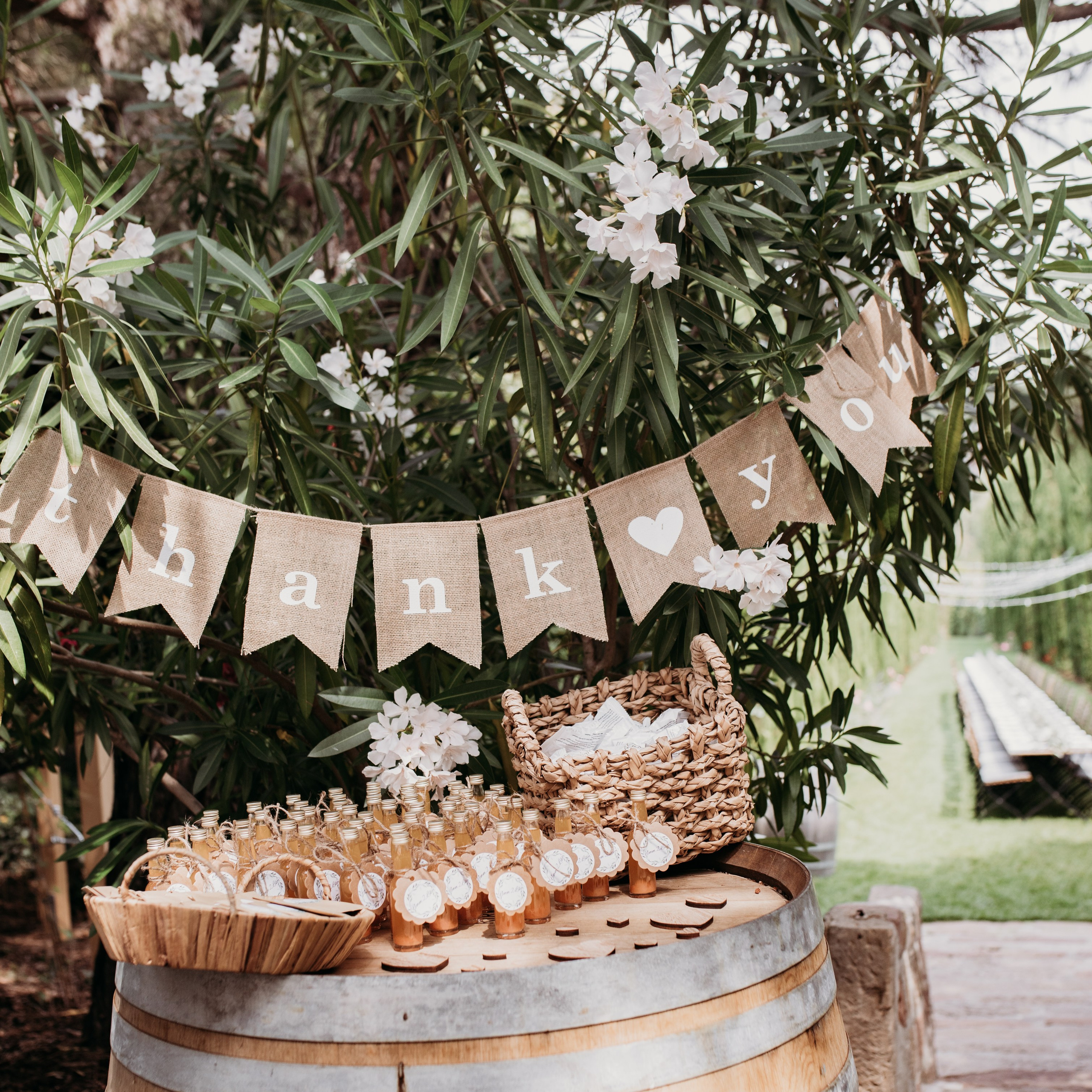Emotionale Momente während der Trauung im Weingut Mussler – Hochzeitsfotografin für freie Trauung bei Frankfurt am Main