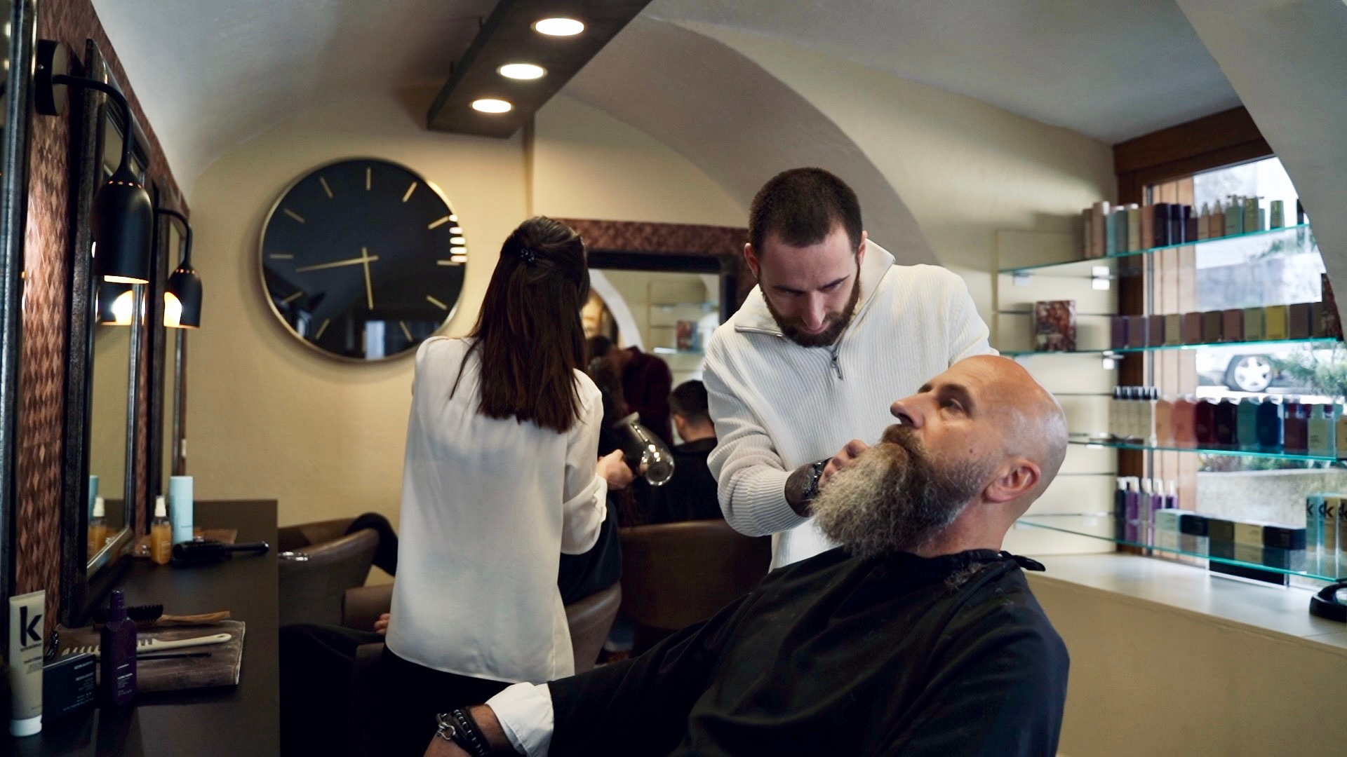 Corporate. Annecy Film — Videography, Vidéaste Kate CRAMON in Annecy and Geneva