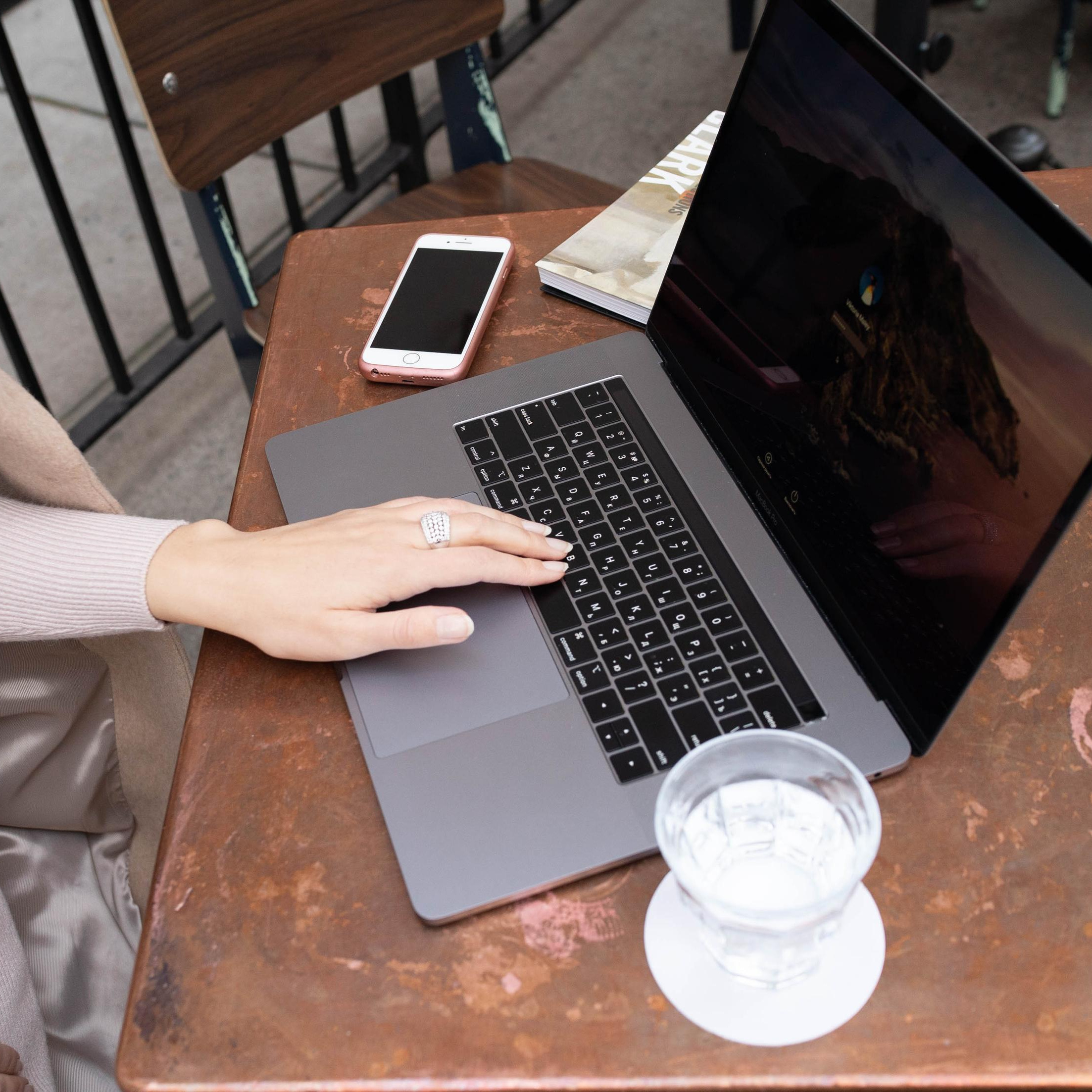 Контакты. Главная