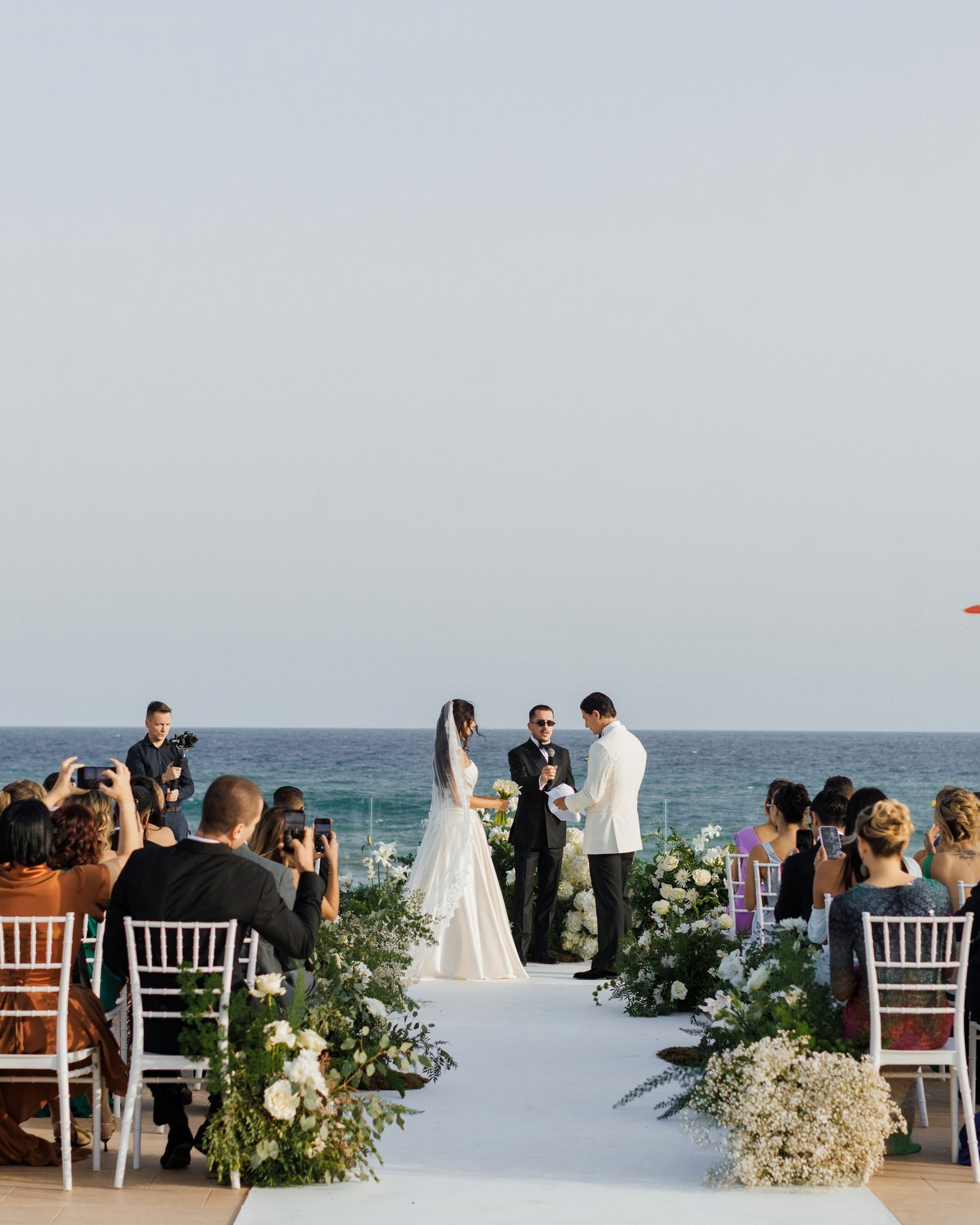 Barcelona Romantic Wedding Photoshoot
