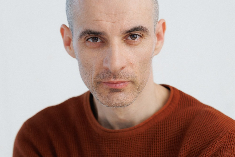 Mircea Netea telefon mail. Fotograf Mircea Valentin Netea