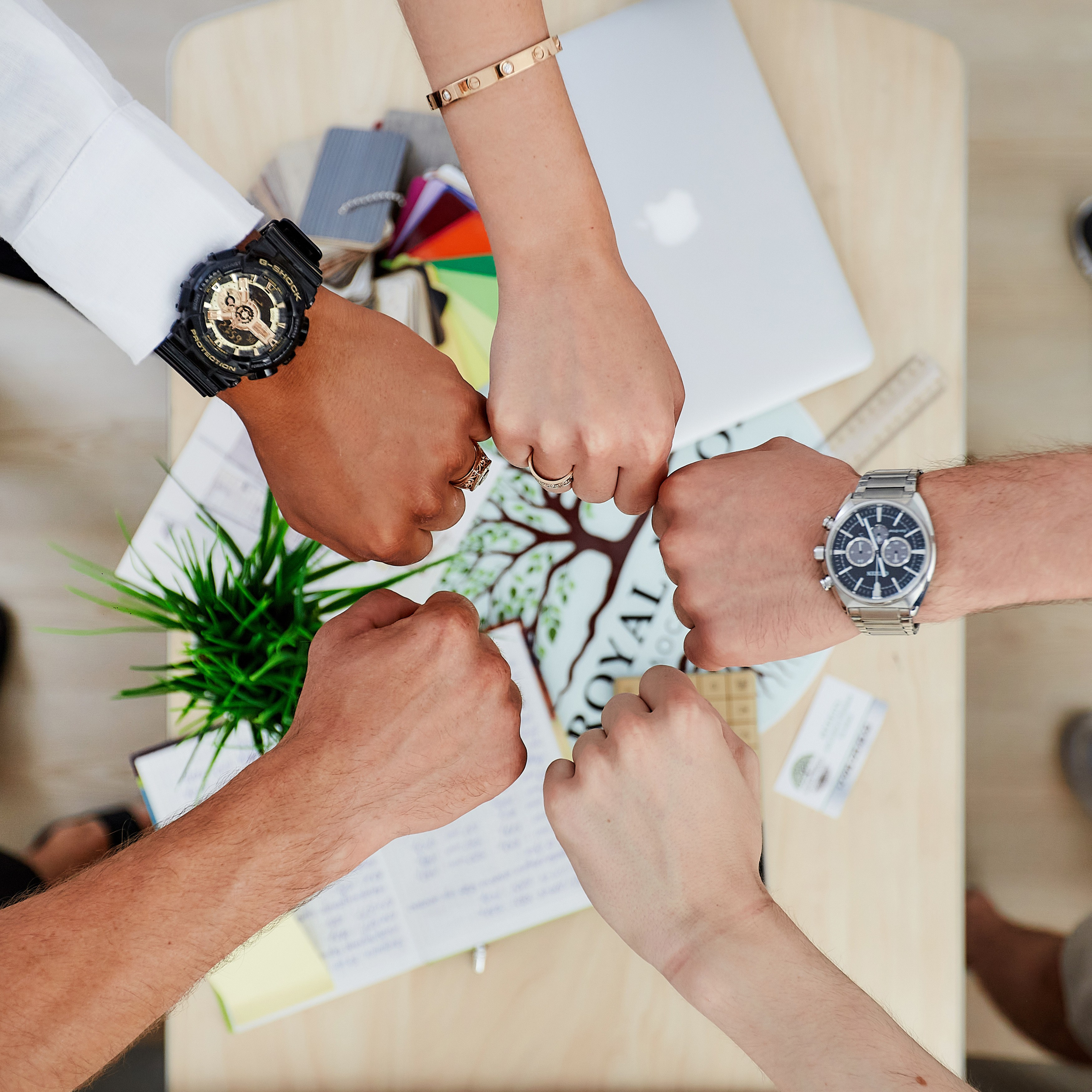 Commercial photography for advertising in Berlin — Professionelle Fotografie für Werbung und kommerzielle Zwecke in Berlin | Коммерческая фотография и рекламная съёмка в Берлине