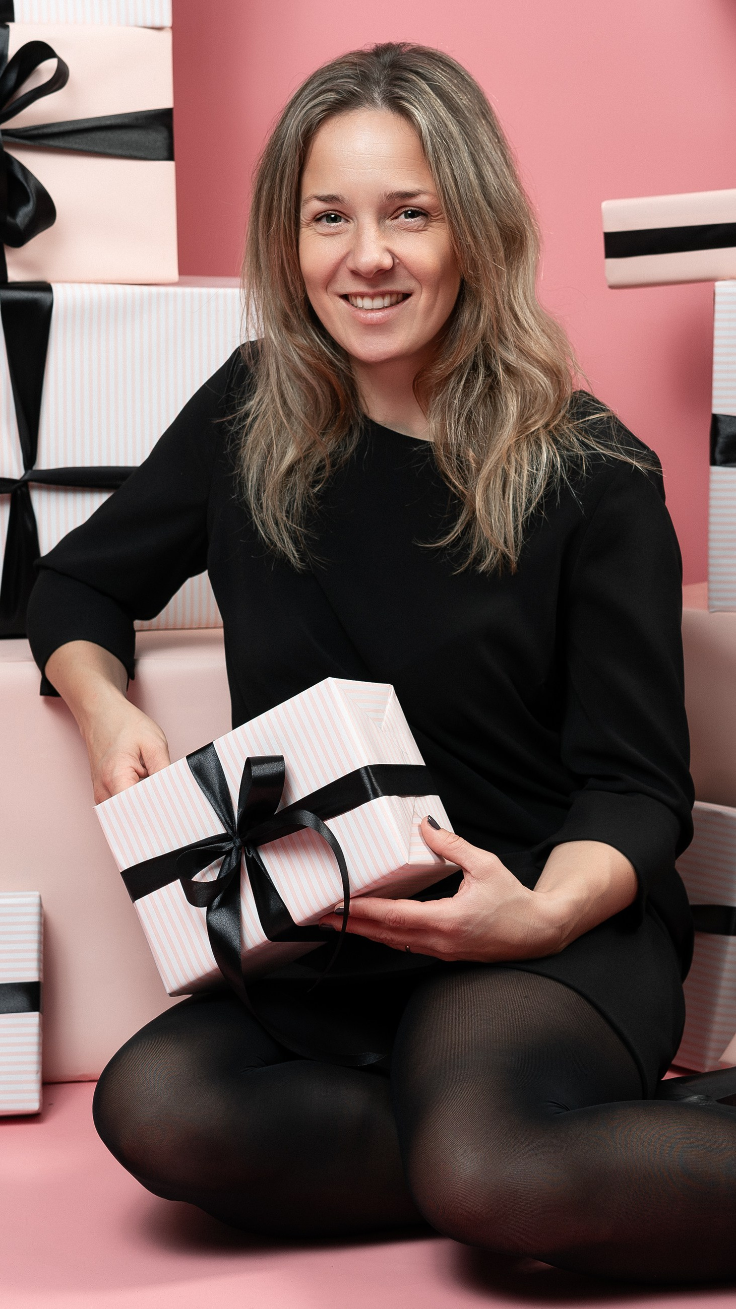 Pink Kerst Fotoshoot. Tatyana Van Hedent een fotograaf te Zele, Oost-Vlaanderen