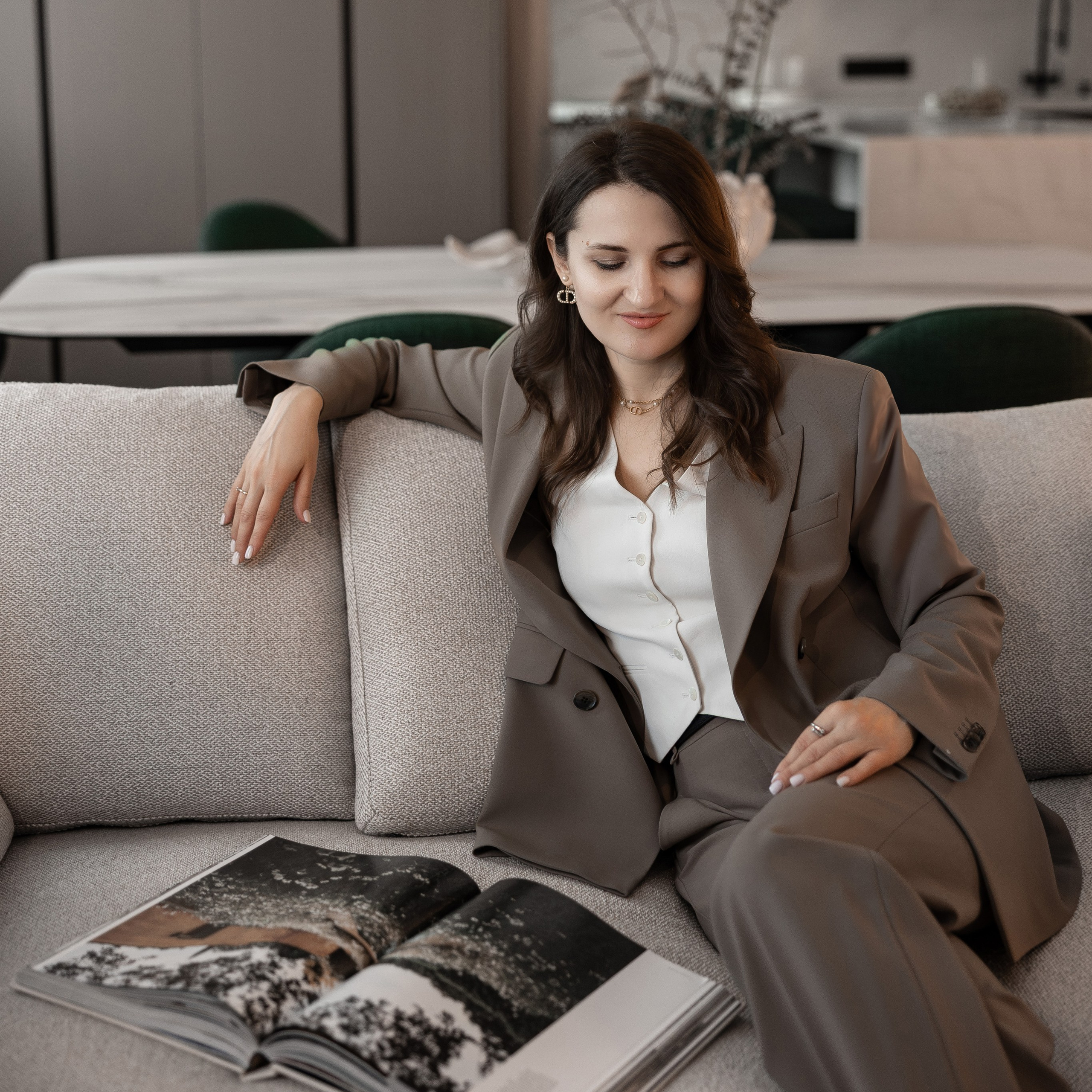 дизайнер интерьера в Москве, руководитель студии ARTIS INTERIORS Анна Гынжу реализовала проект под ключ