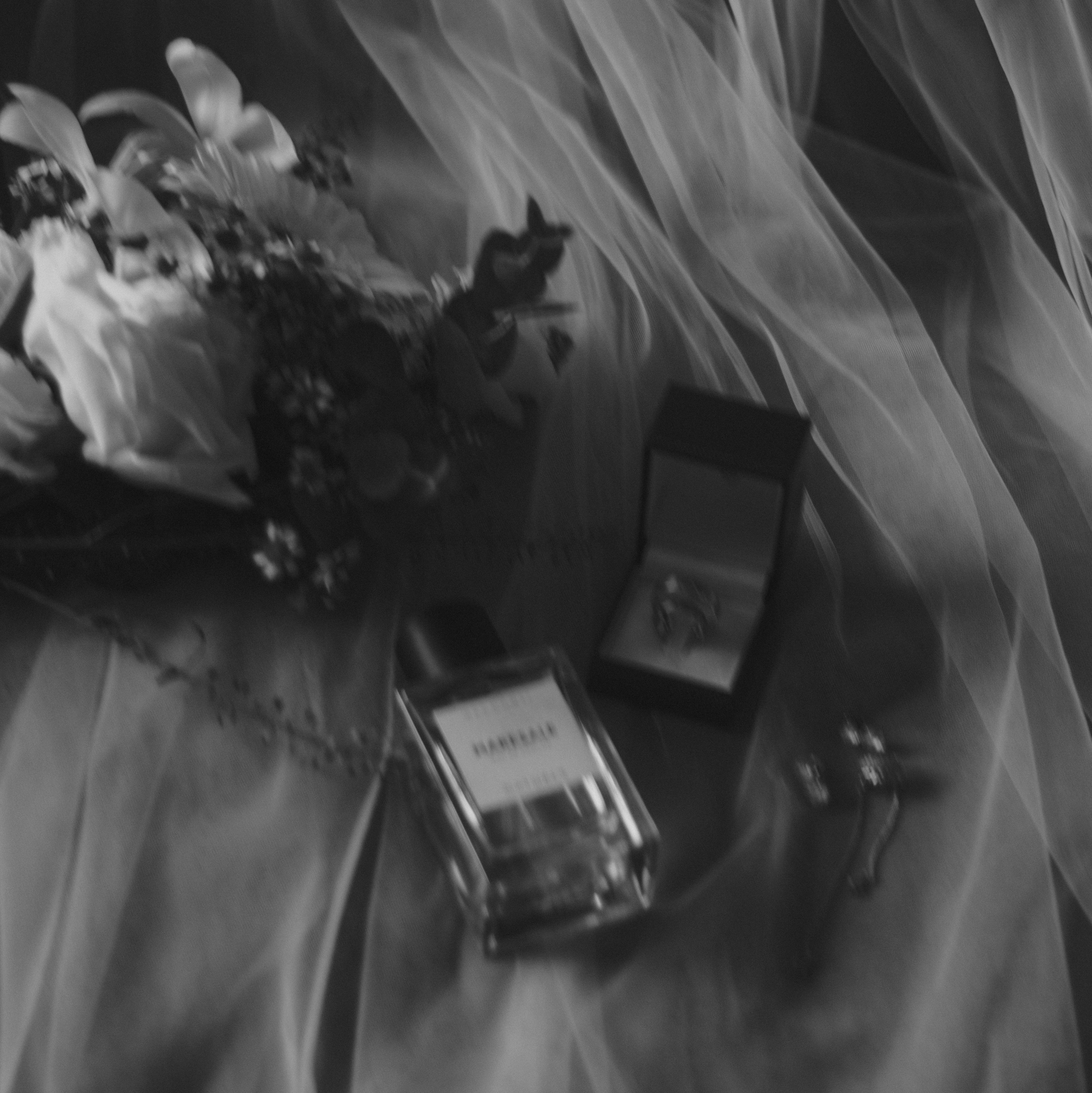 Contact. Family and wedding photographer in Bangkok, Thailand