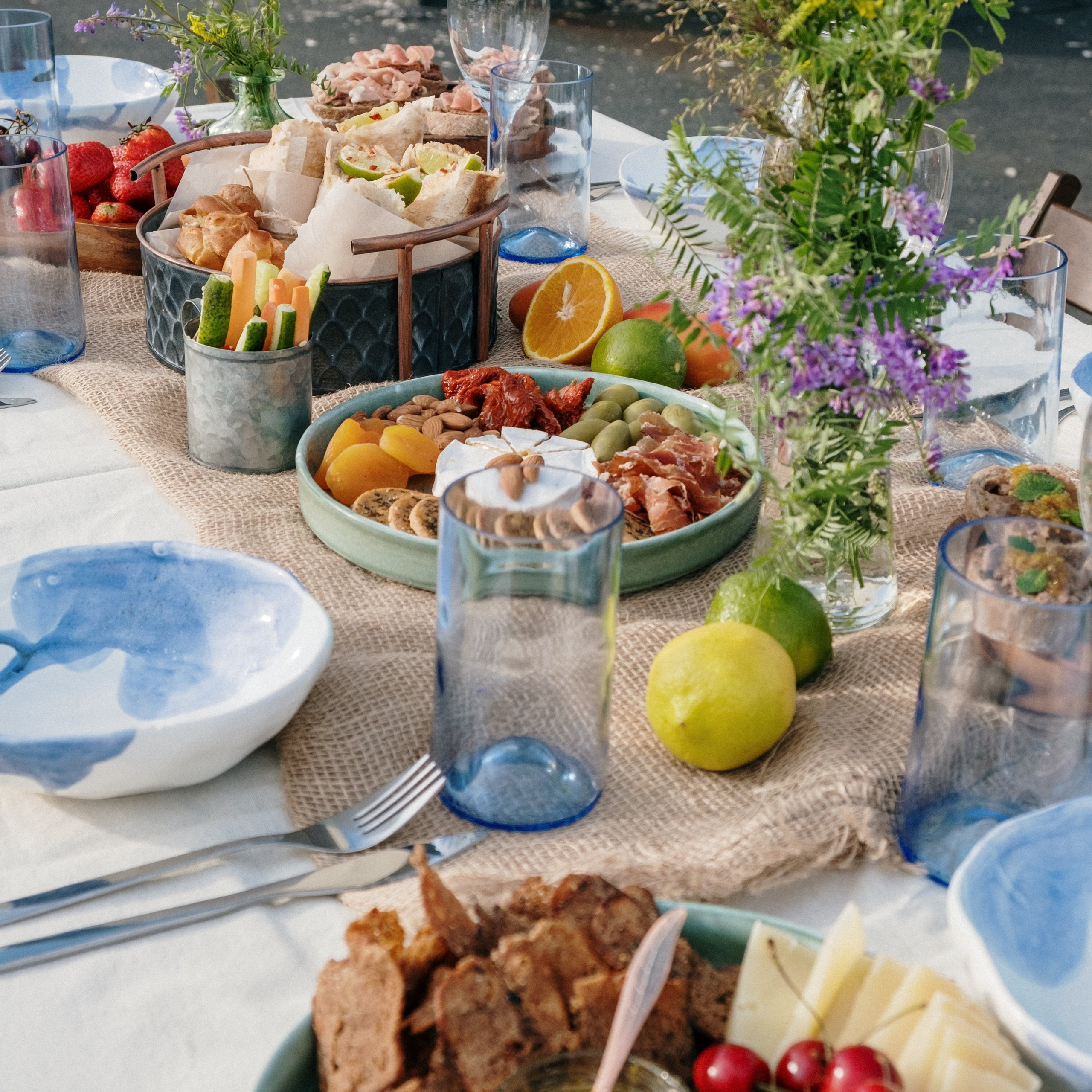 Jógový pobyt v Portugalsku 2024. Mateřství. Nevýchova. Život v souladu s přírodou. Jóga