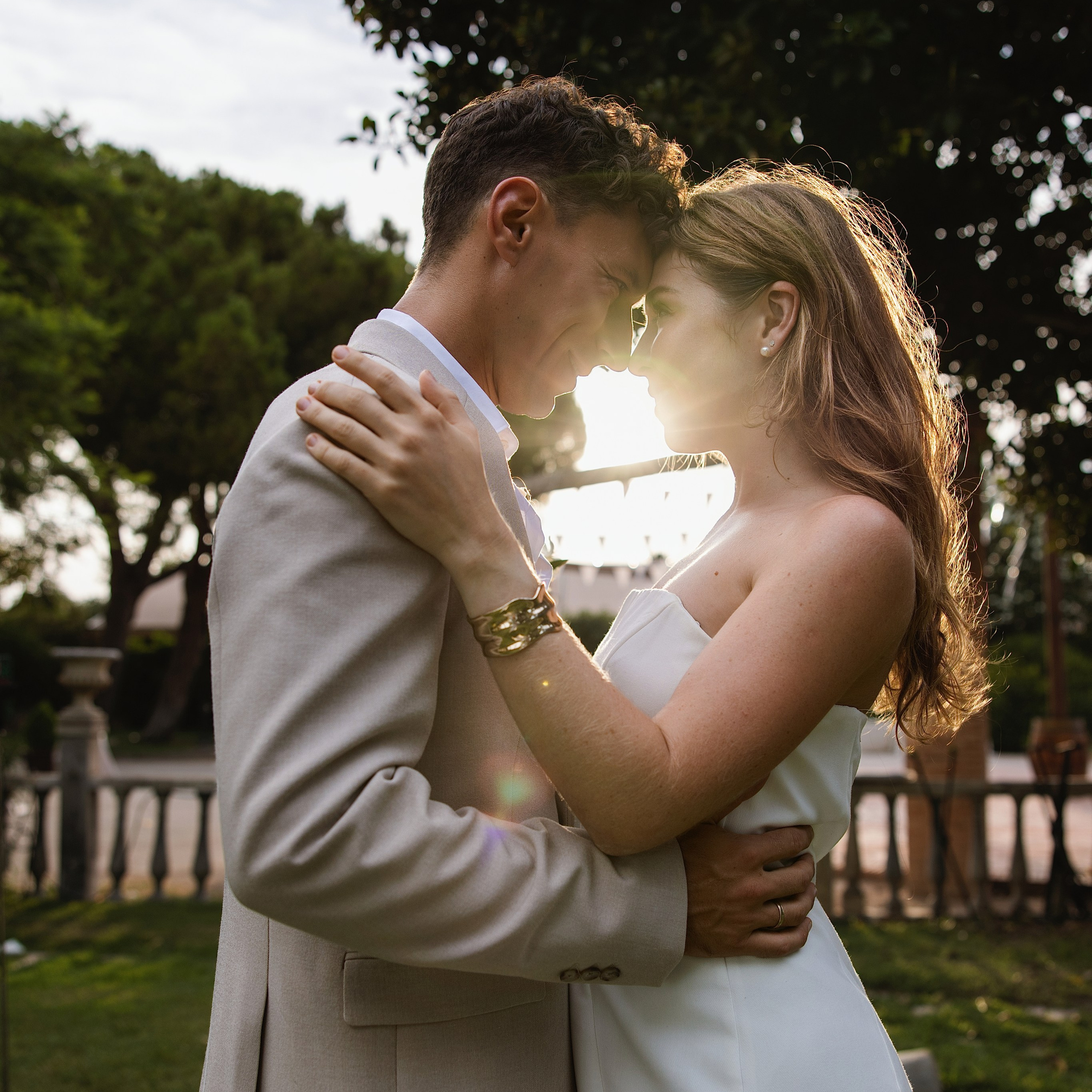 Marina Moments. Fotografía y video de bodas, compromiso y retrato personal en Valencia | Momentos reales con luz mediterránea