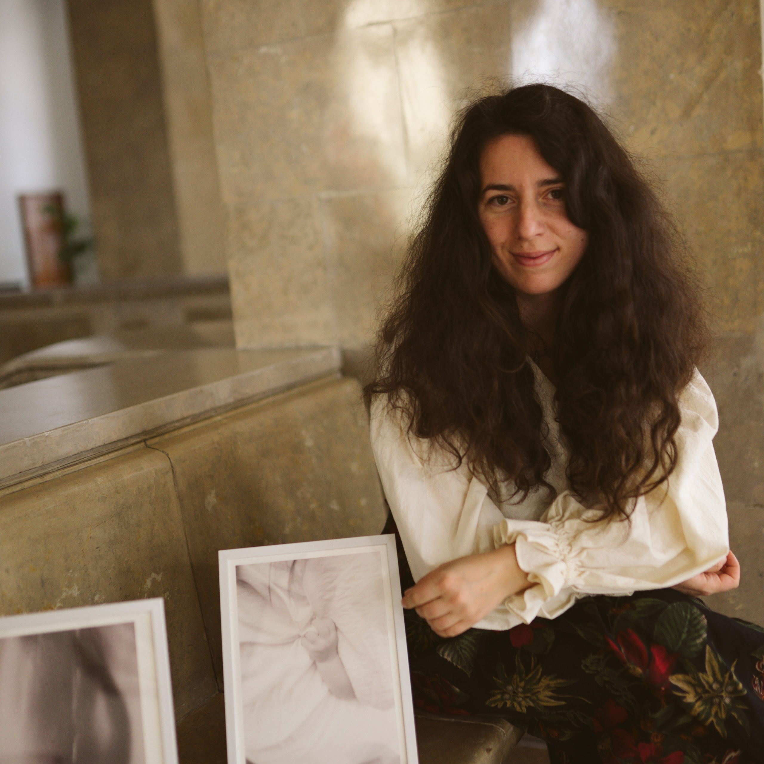 Artist Vizual, Fotograf & Doula & Consultant Babywearing | Mădălina Beda. Madalina Beda- Artist vizual, fotograf, doula la nastere, consultant babywearing Brasov si in toata tara