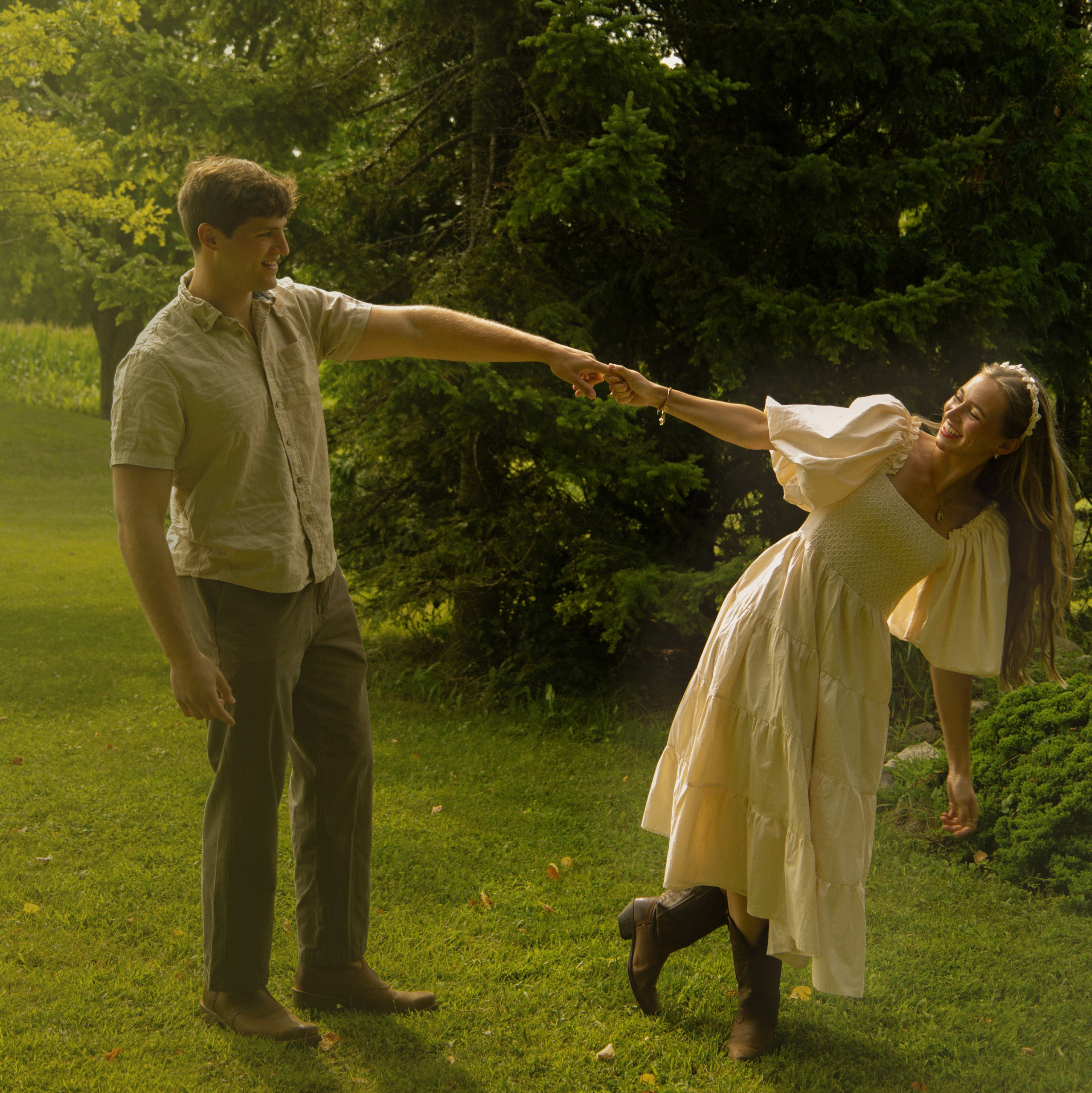 Bridal portrait in a scenic Wisconsin forest setting.