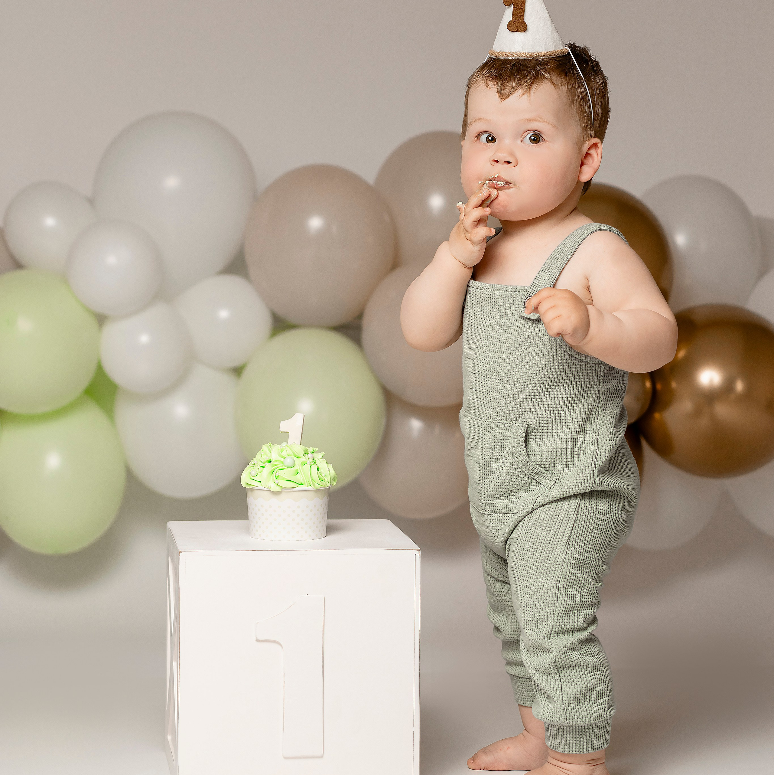 Viena gadiņa fotosesija Latgalē. Populārākā kāzu, bērnu un ģimeņu fotogrāfe Latgalē Veronika Lokotko