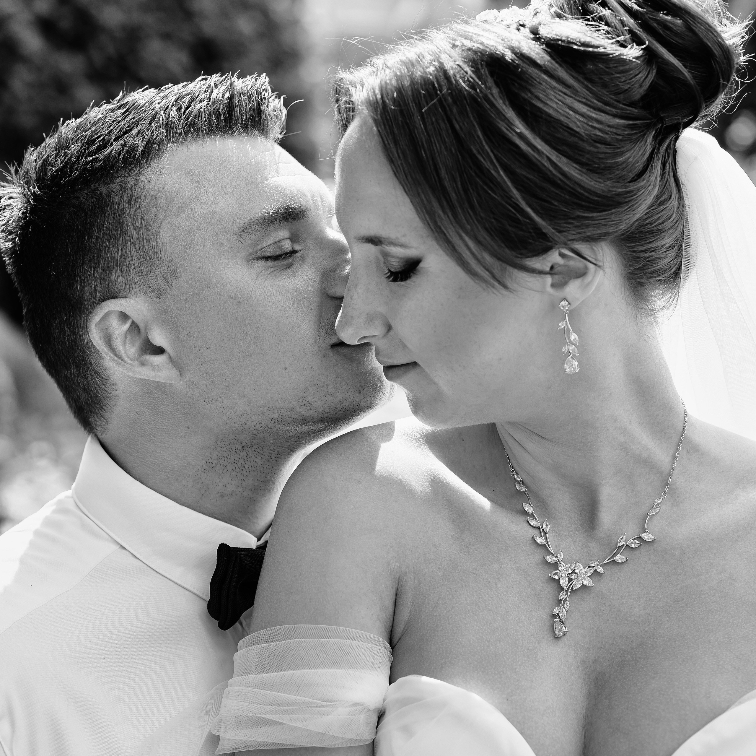 WEDDING STORIES. Montenegro photographer and videographer