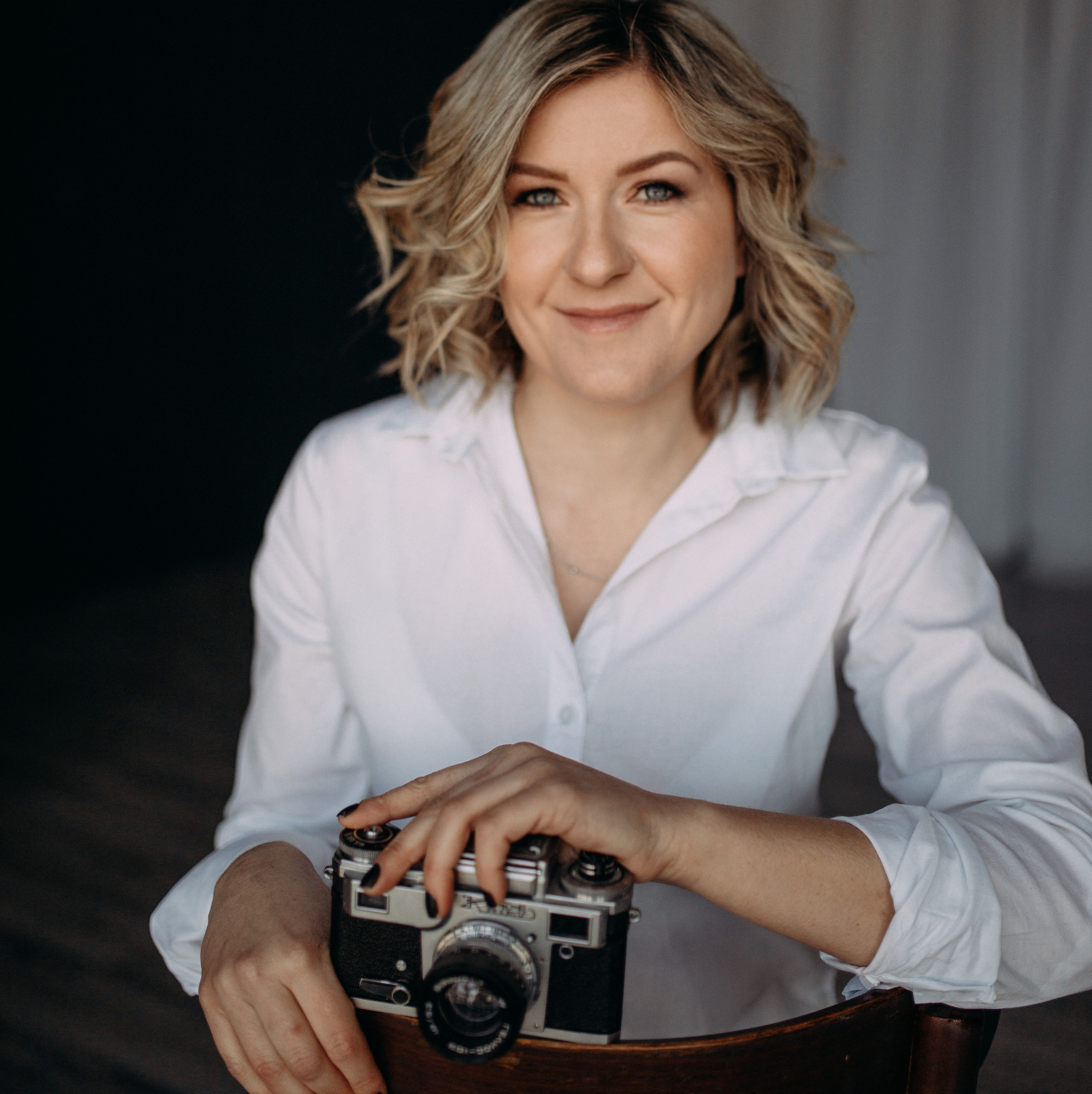 Полуничний фотопікнік 2021. Сімейний фотограф Київ Наталія Шкаврон