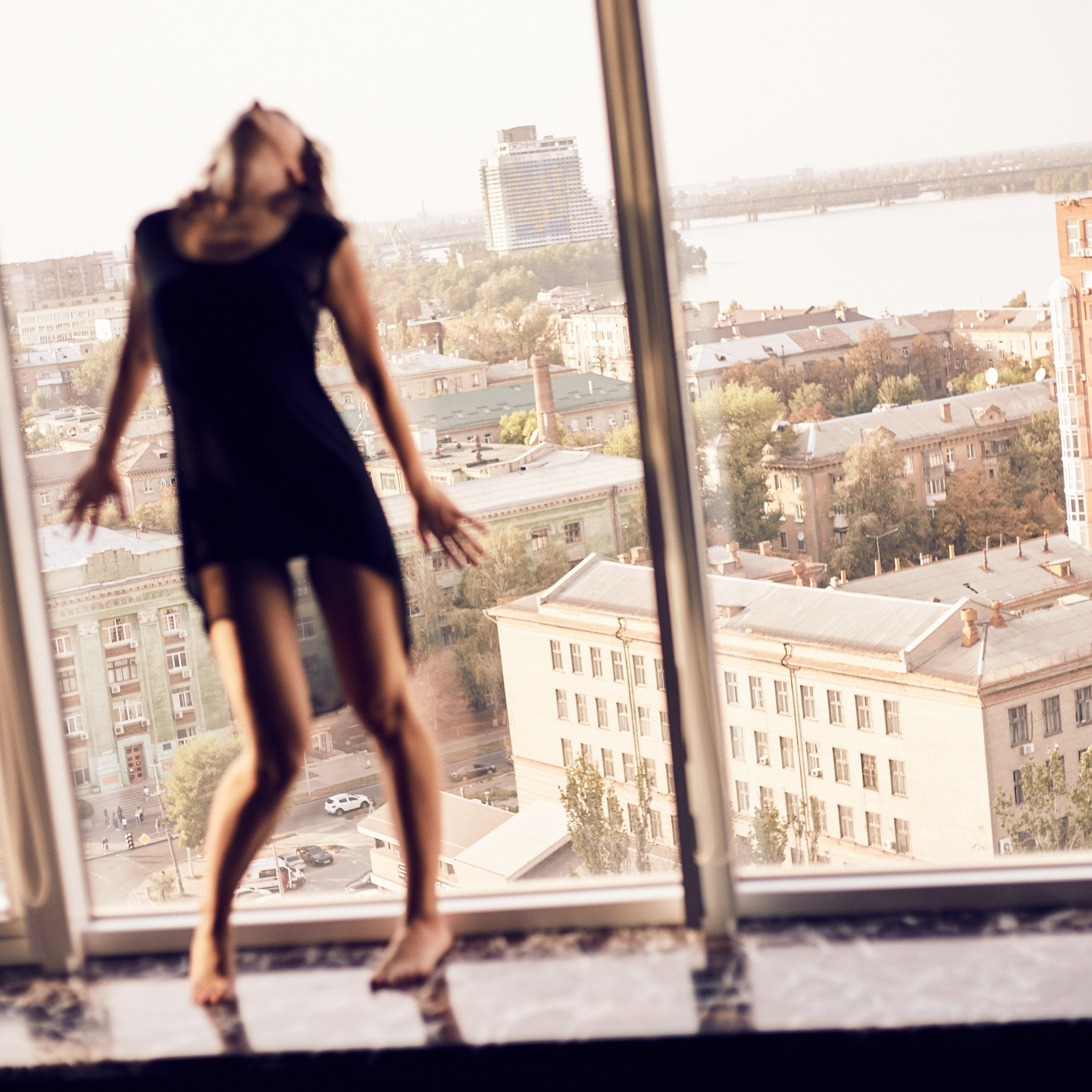 Price. Photographer Lena Mudryk