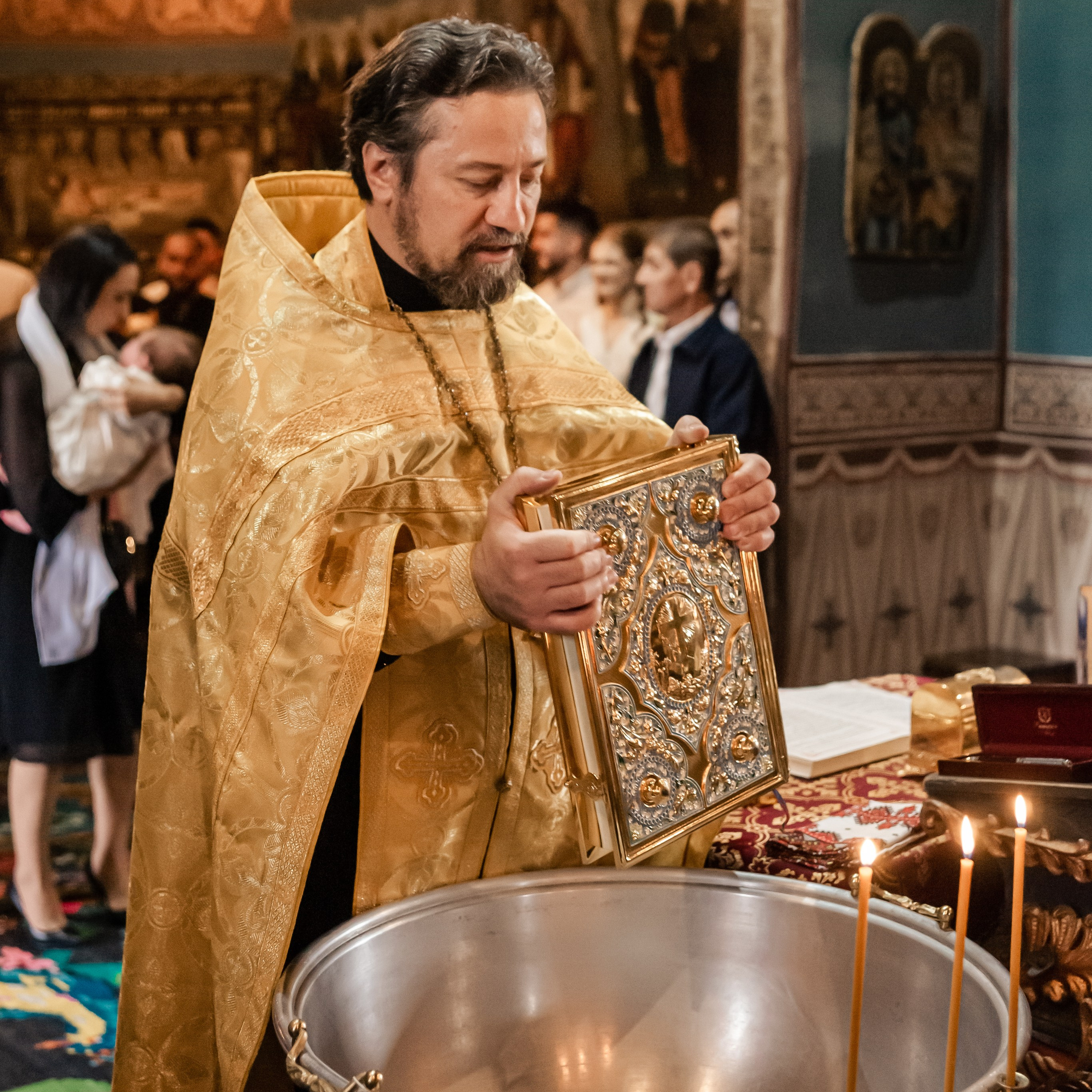 Услуги. ФОТОГРАФ КИШИНЁВ.ПОРТРЕТ.ИНДИВИДУАЛЬНАЯ ФОТОСЕССИЯ.БИЗНЕС ПОРТРЕТ.СЕМЕЙНАЯ ФОТОСЕССИЯ.БЕРЕМЕННОСТЬ.КРЕЩЕНИЕ.МОЛДОВА, КИШИНЁВ