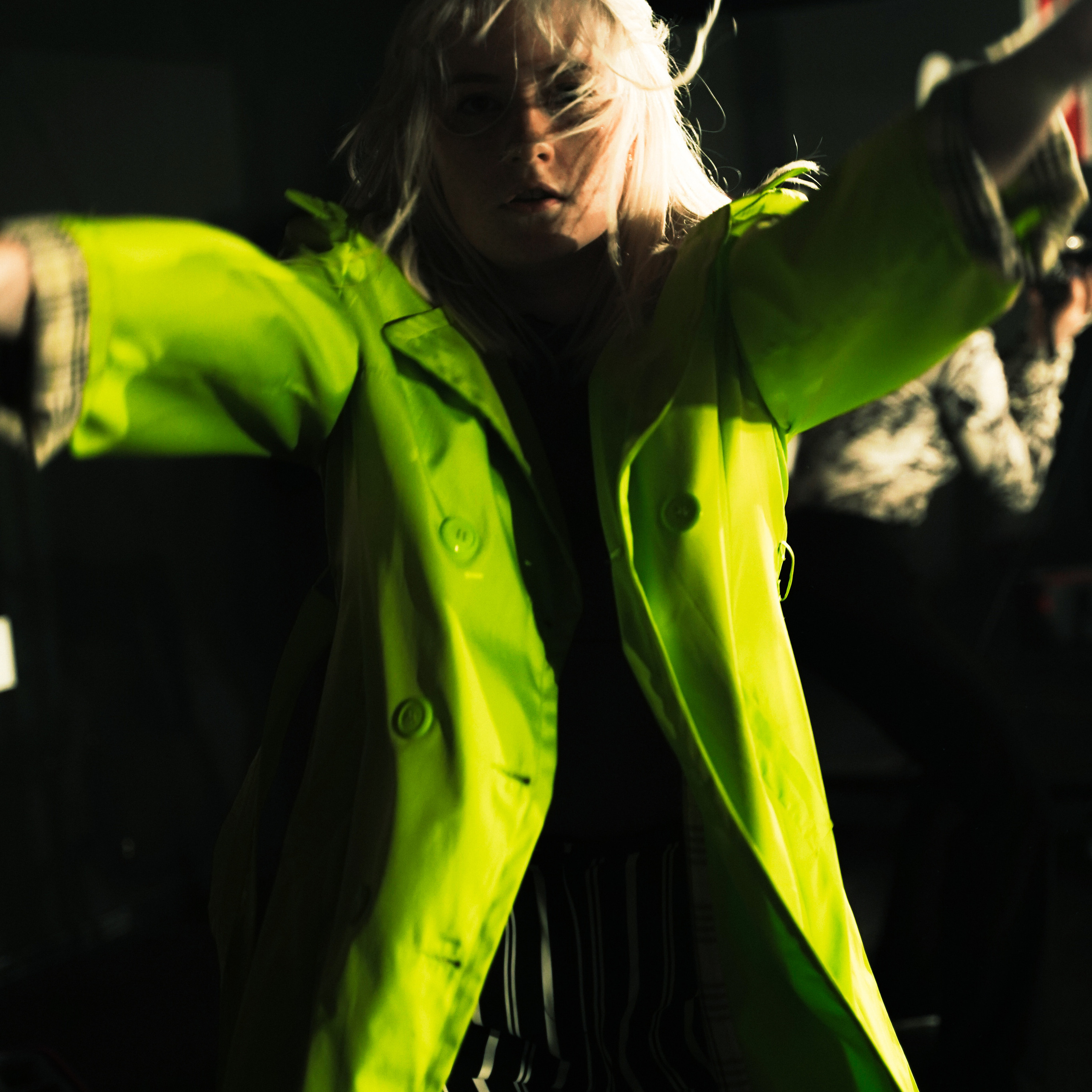 Contact. Content photographer in Paris — Genya Legou