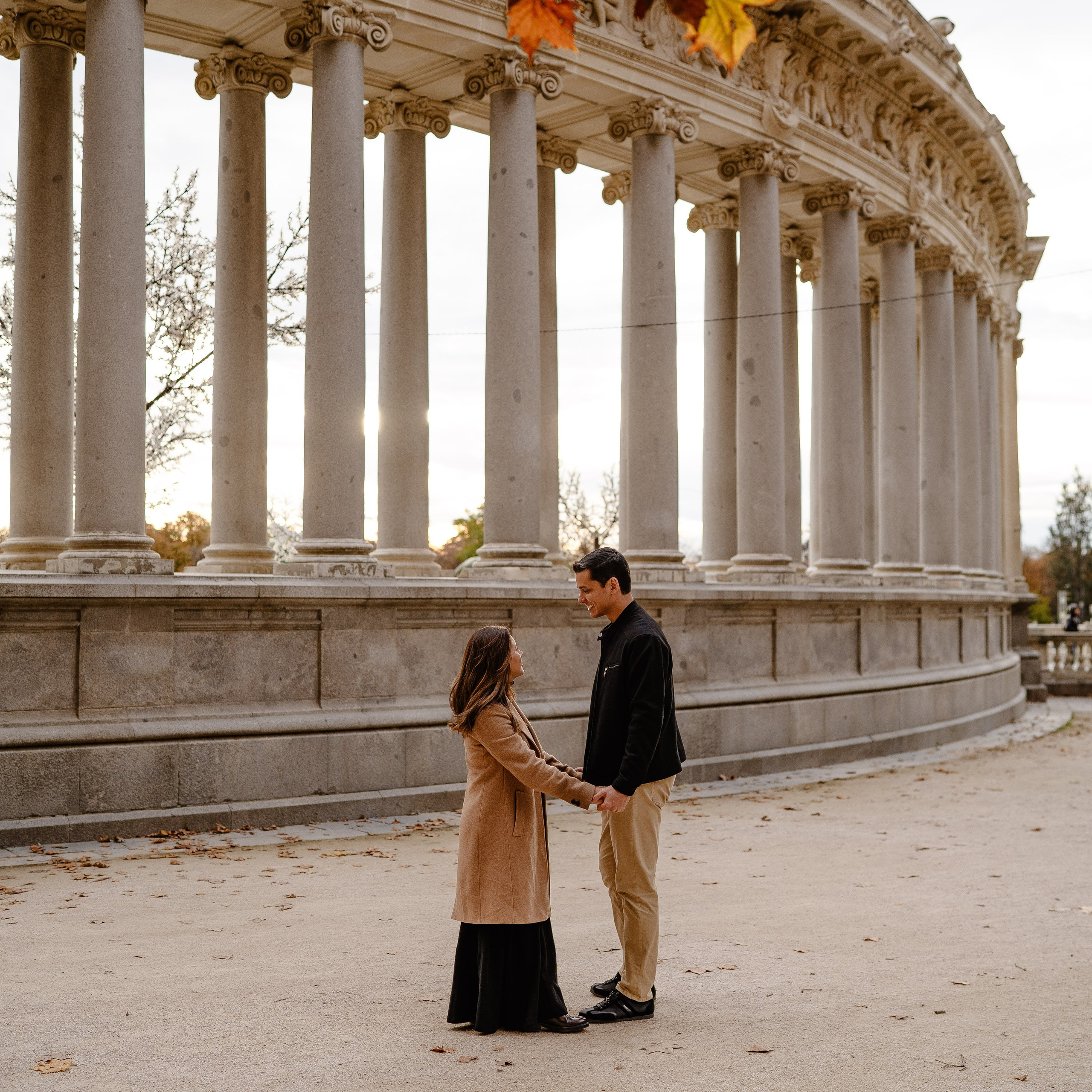 Madrid Photographer for Proposals, Engagements & Families | About me. Madrid Photographer for Proposals, Engagements & Families | Anya Petrova