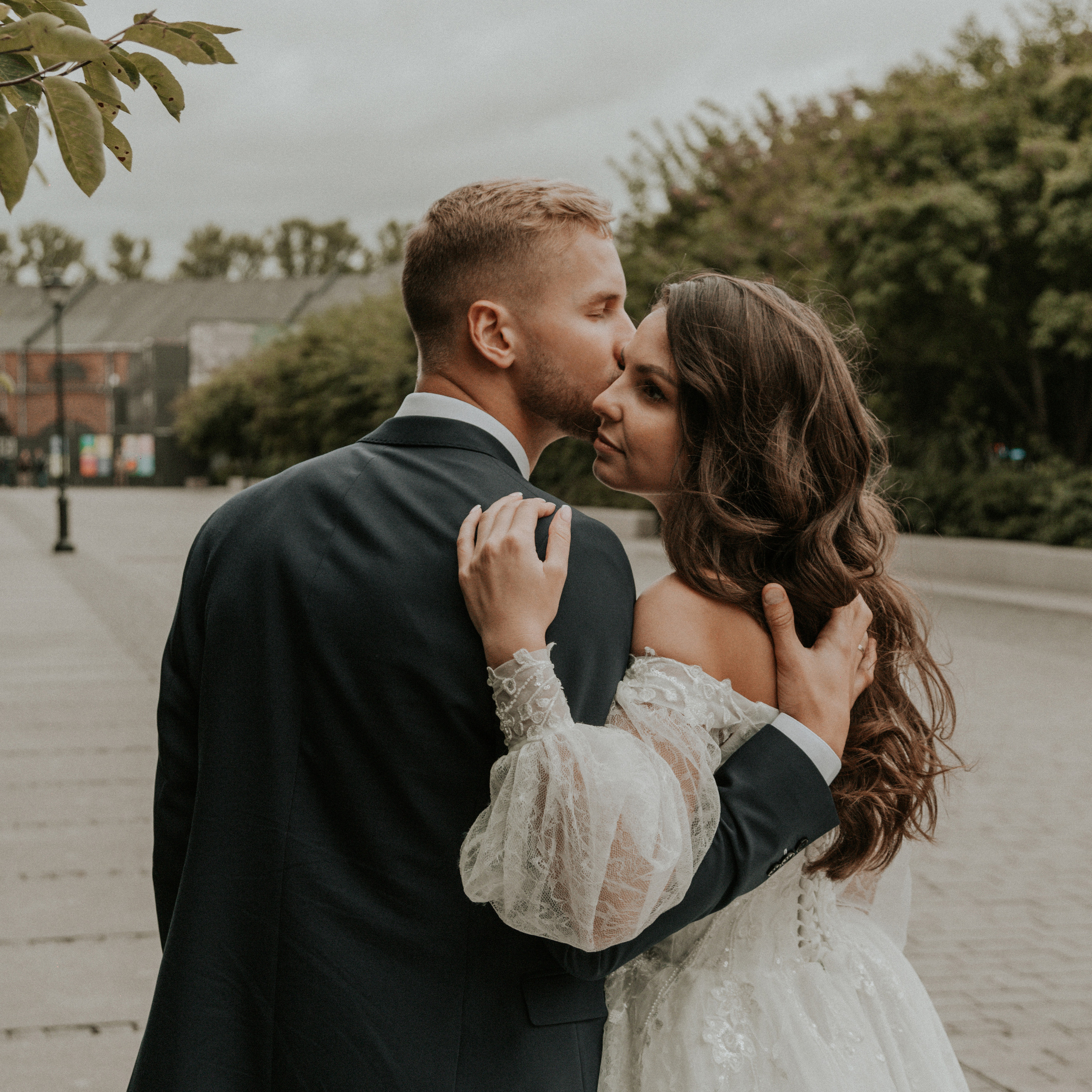 Wedding, family and portrait photographer in Portland