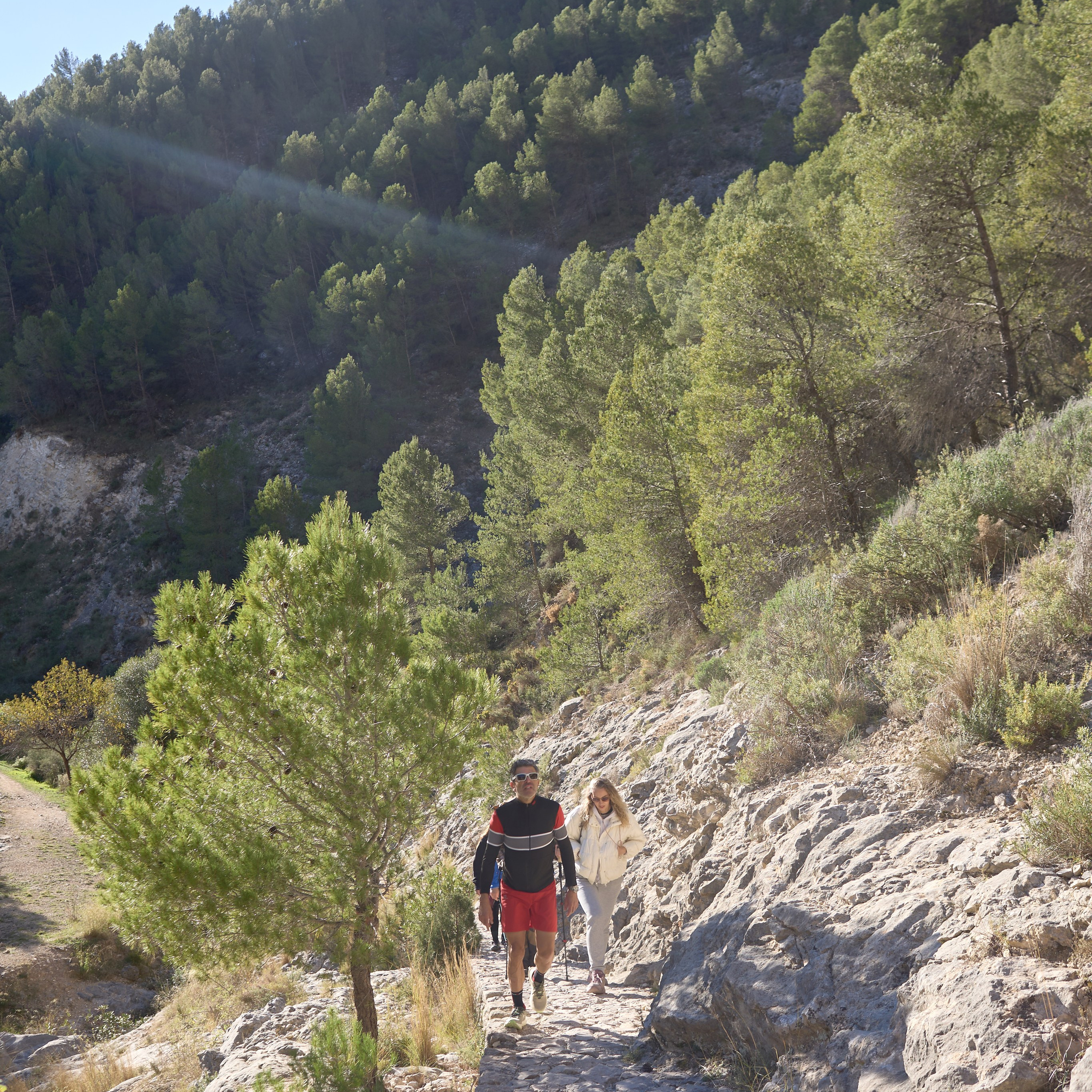 Rutas por la montaña. Associaciò cultural La Granja Alcoy España