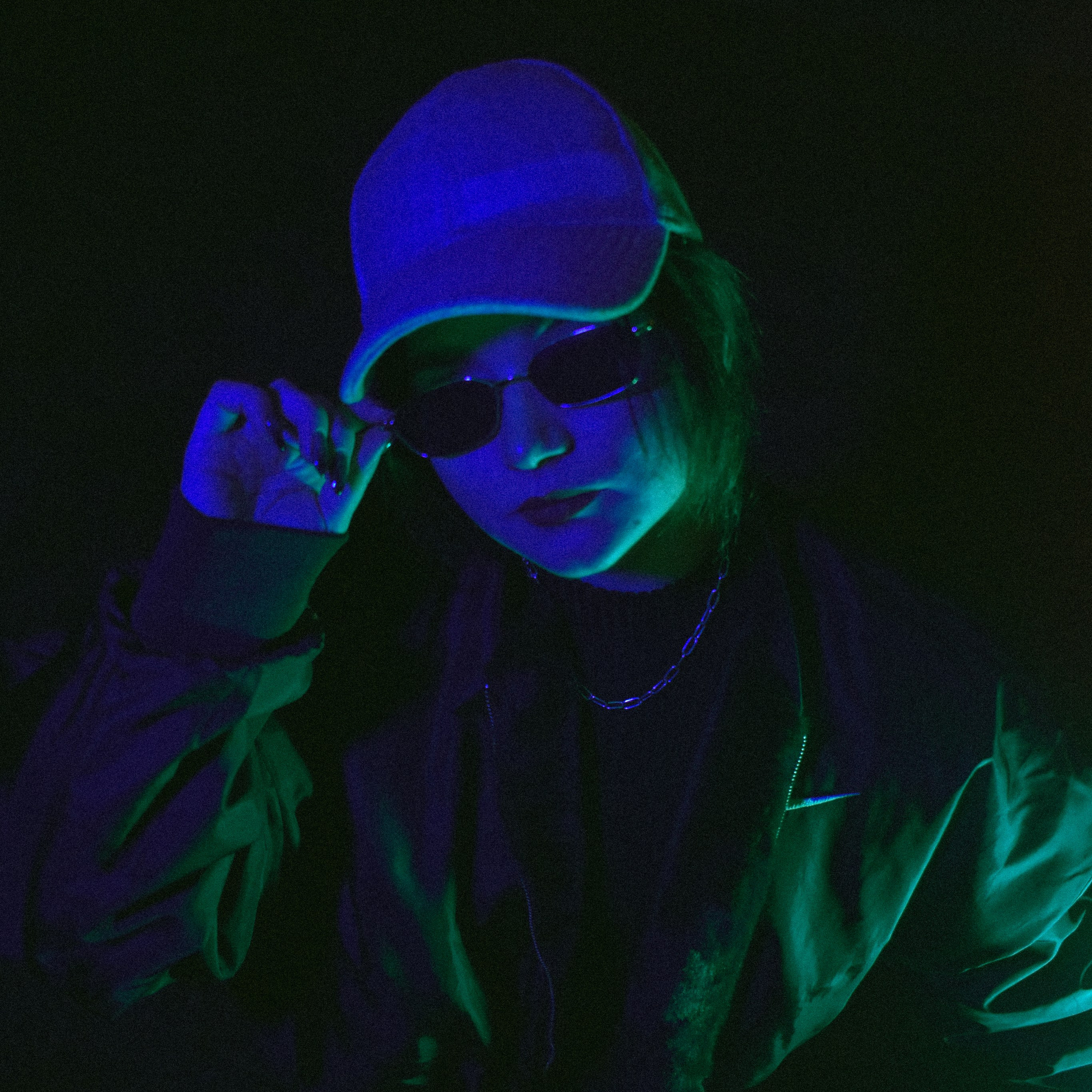 Contact. Karine Photographer|Videographer