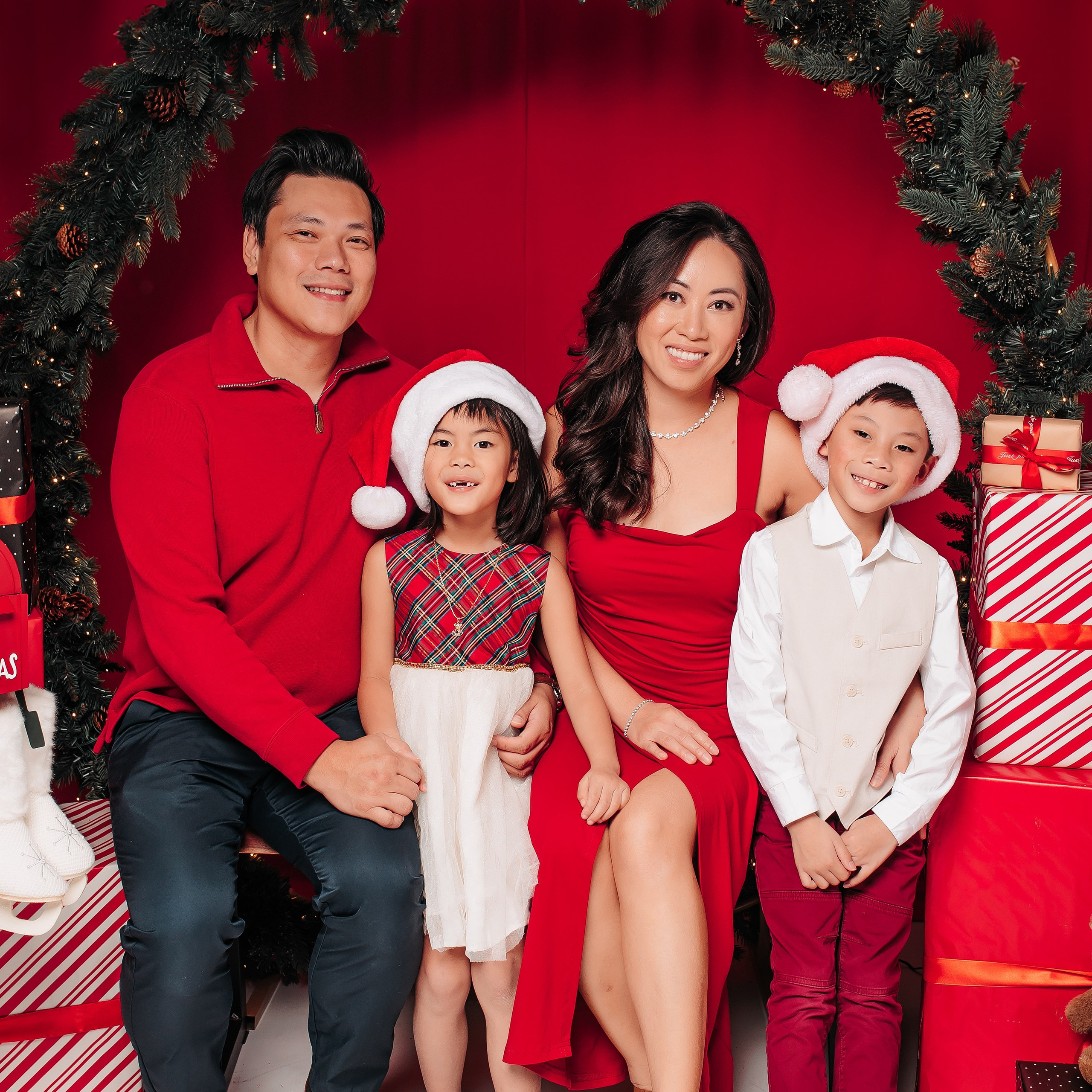 CHRISTMAS MINIS. Professional Photography in Austin, TX — Family, Newborn, Maternity