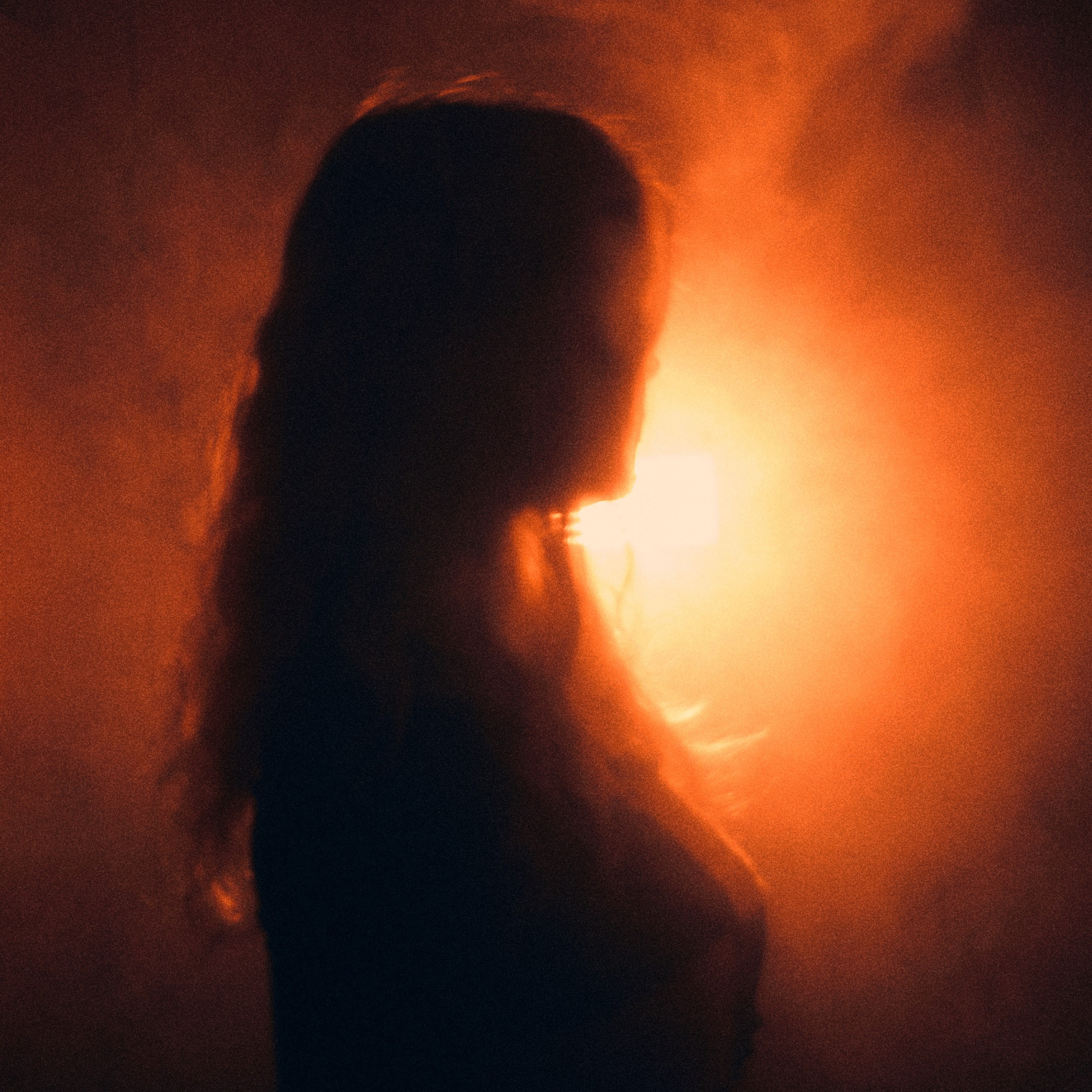 Контакт. Yana — Cinematic Photoshoots in Minsk