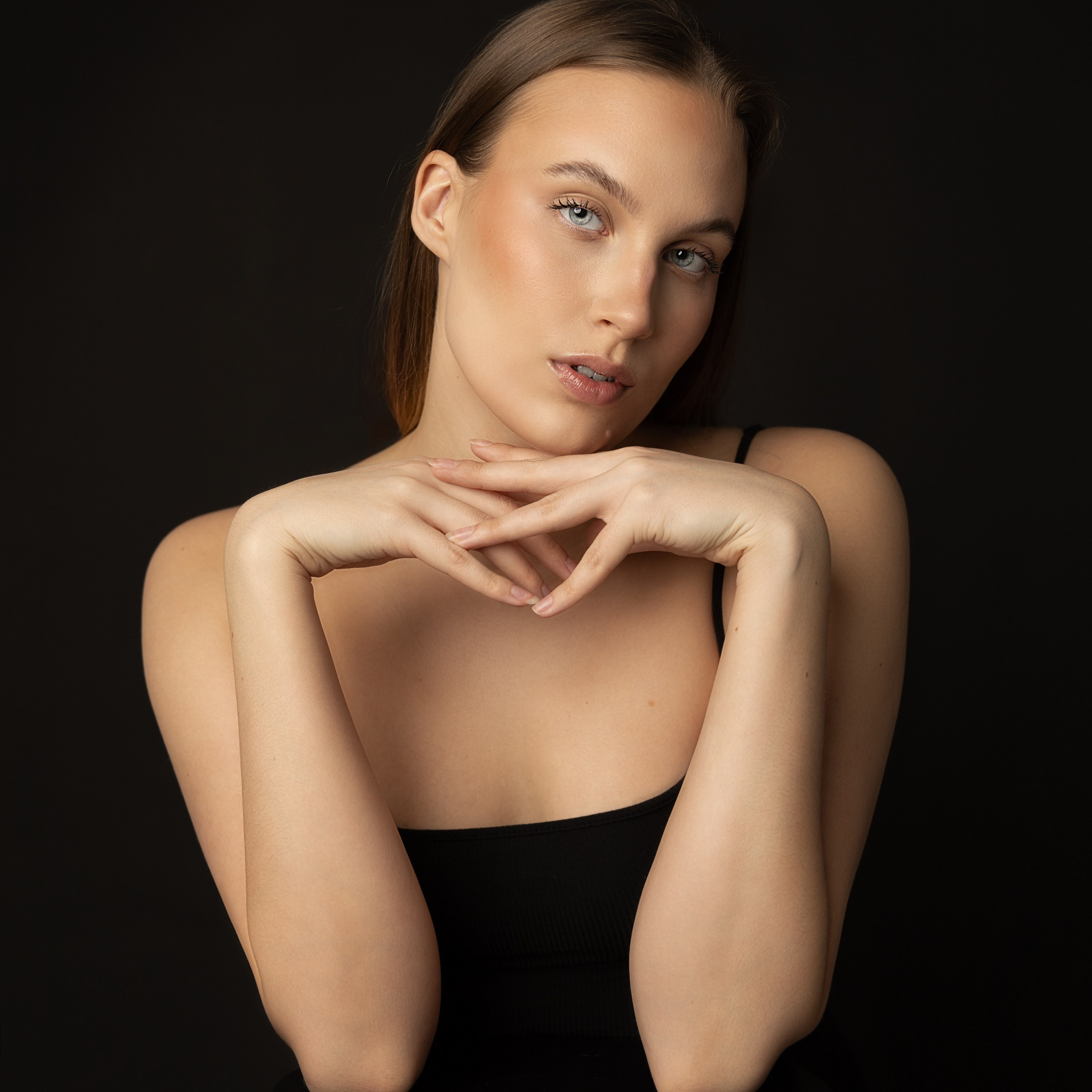 PORTRAIT. Family, wedding and portrait photographer in Helsinki | Espoo | Vantaa