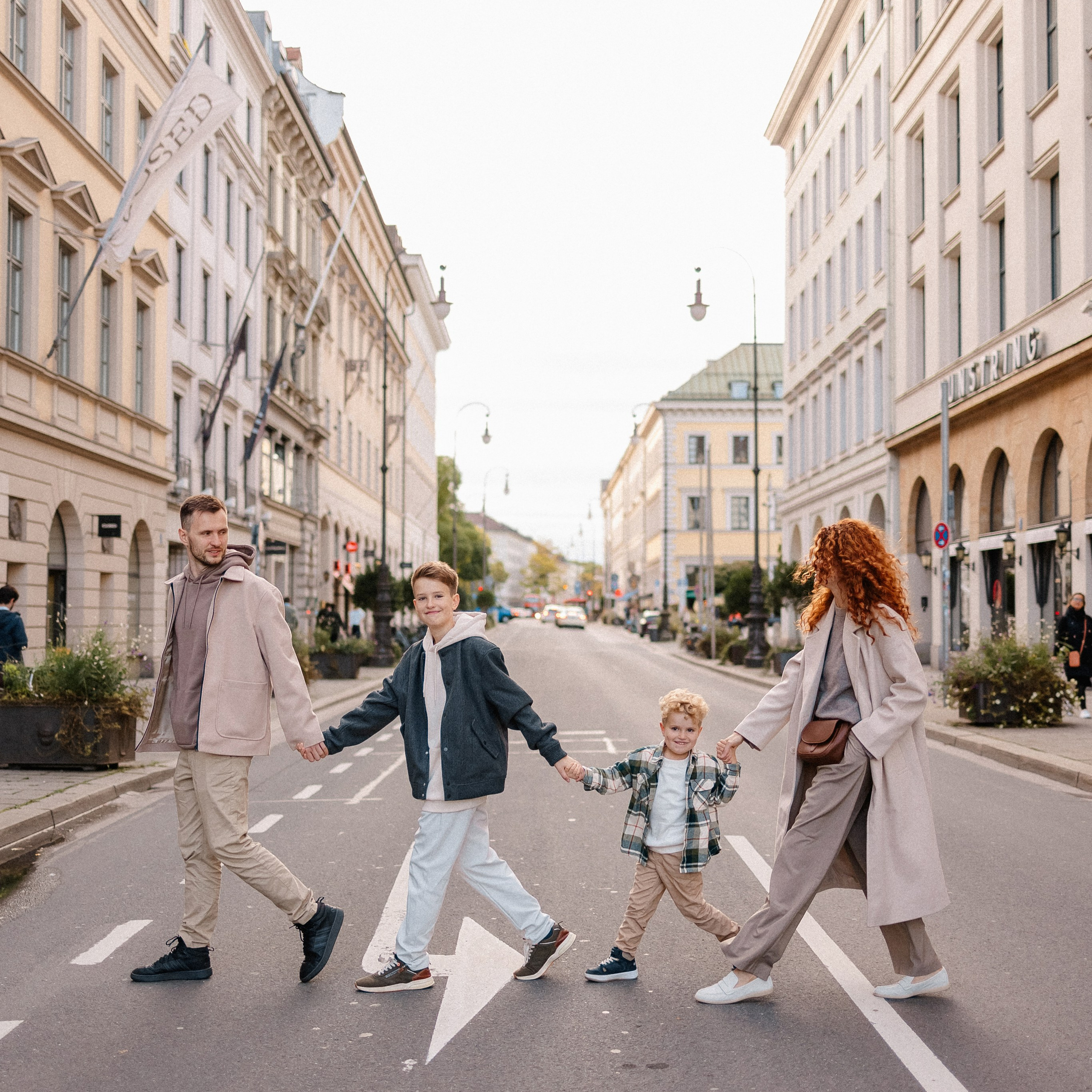 Услуги и цены 2026. Family photograph in Munich Anastasia Vorobtsova