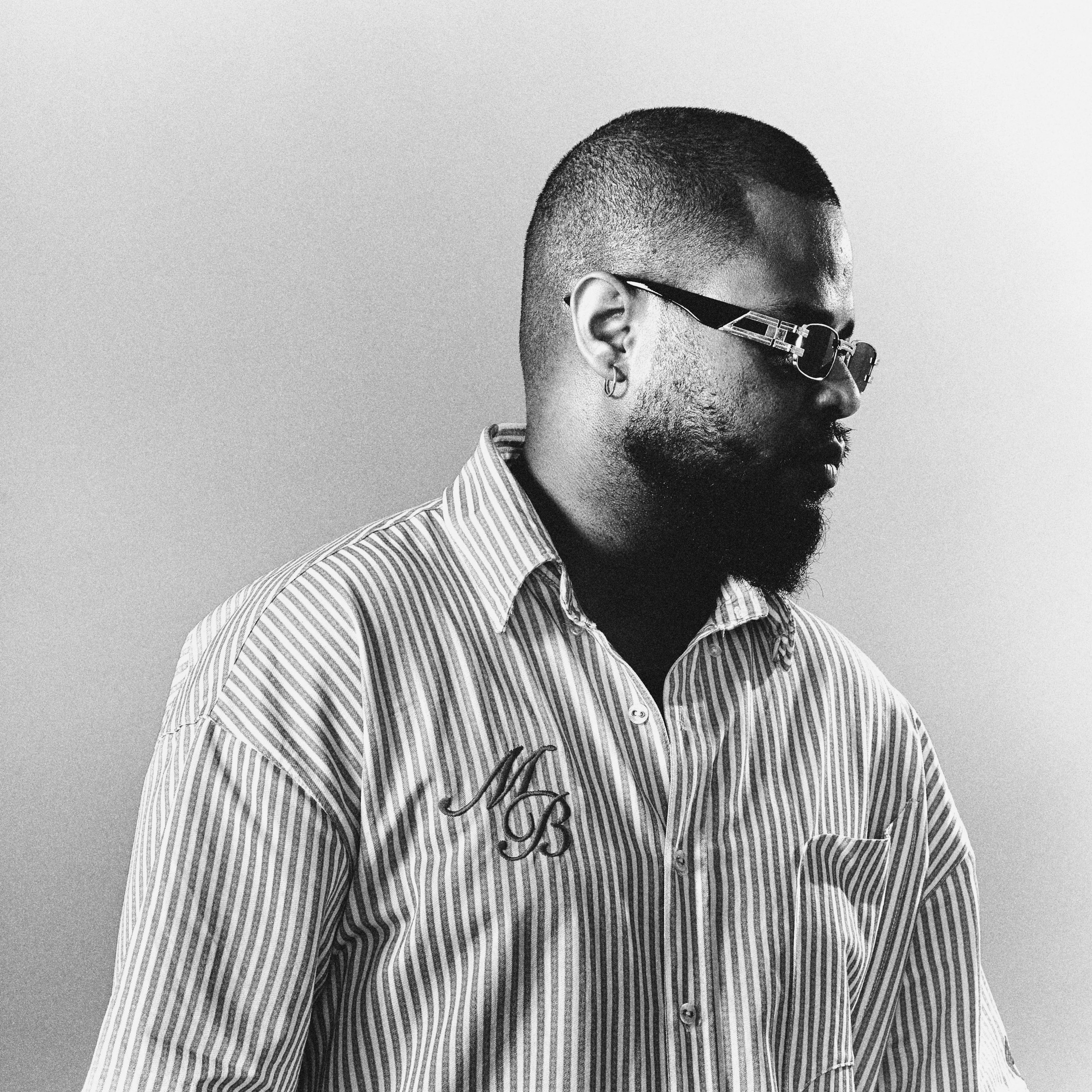 About Me. GONÇALVES/FOTÓGRAFO/DIRETOR CRIATIVO