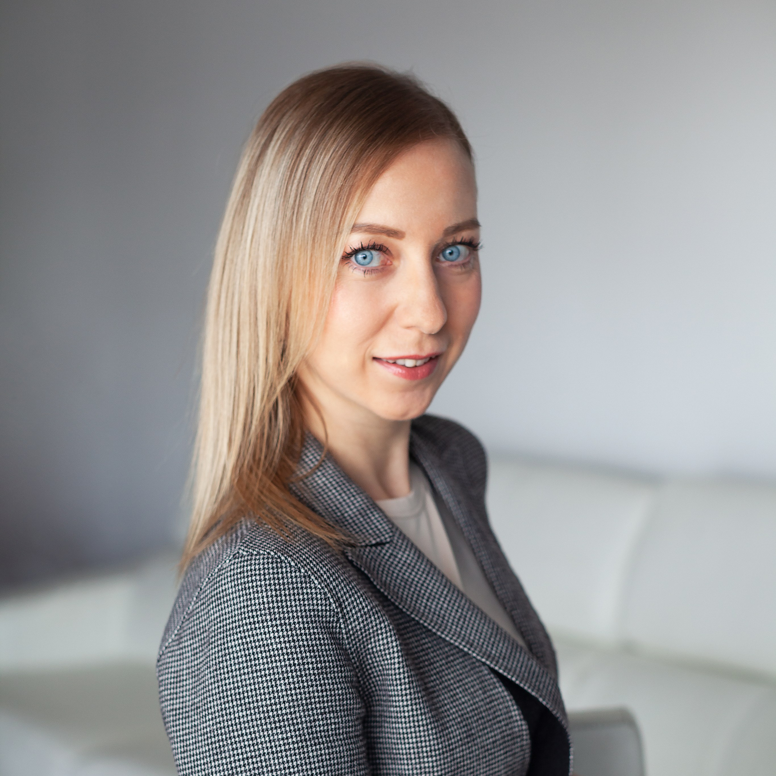 SéanceBranding et réseaux sociaux. Eugénie Smirnova — Photographe à Toulouse et dans le Sud-Ouest