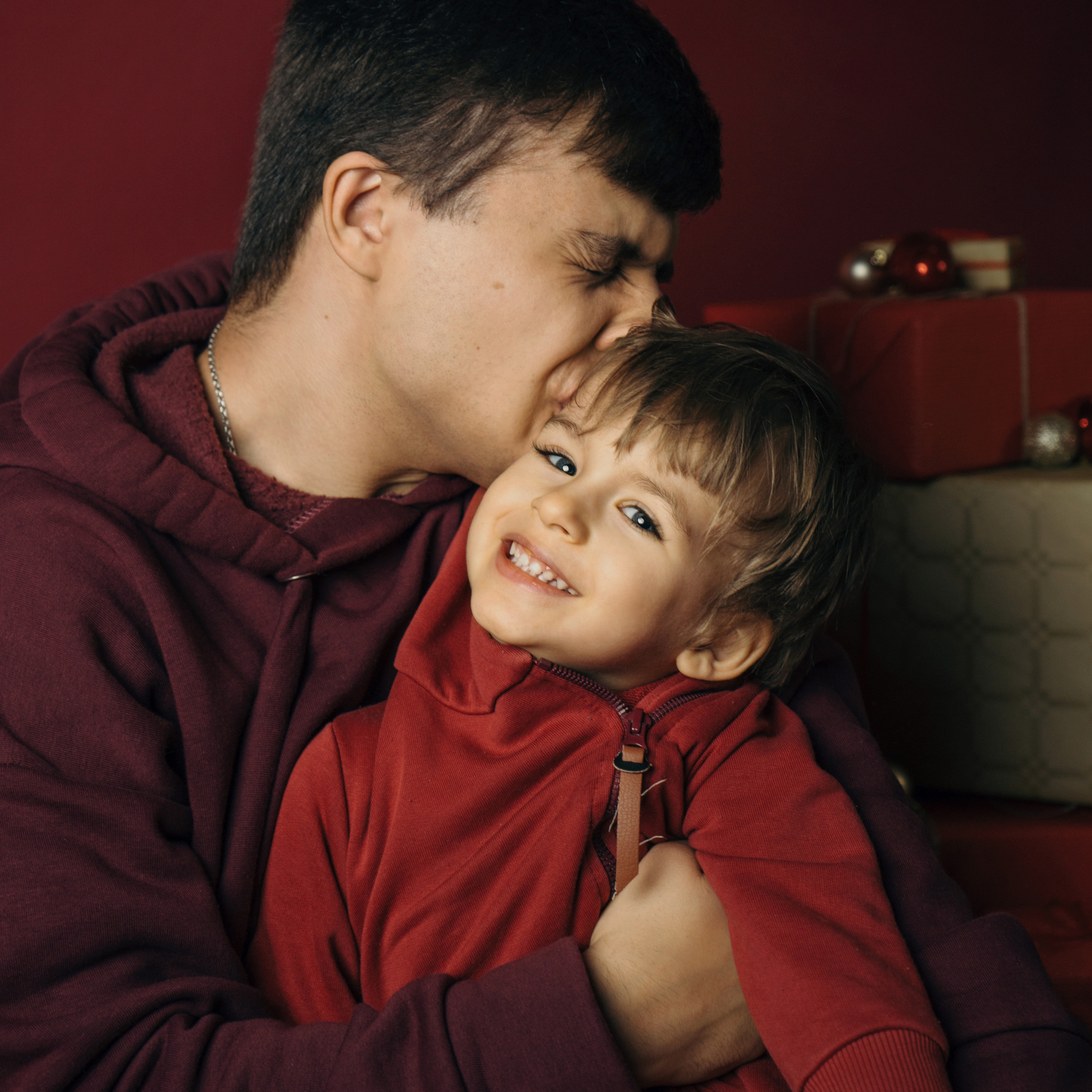 Servizio fotografico di Natale 2022. Fotografa di neonati di attesa di famiglia Gero Kateryna