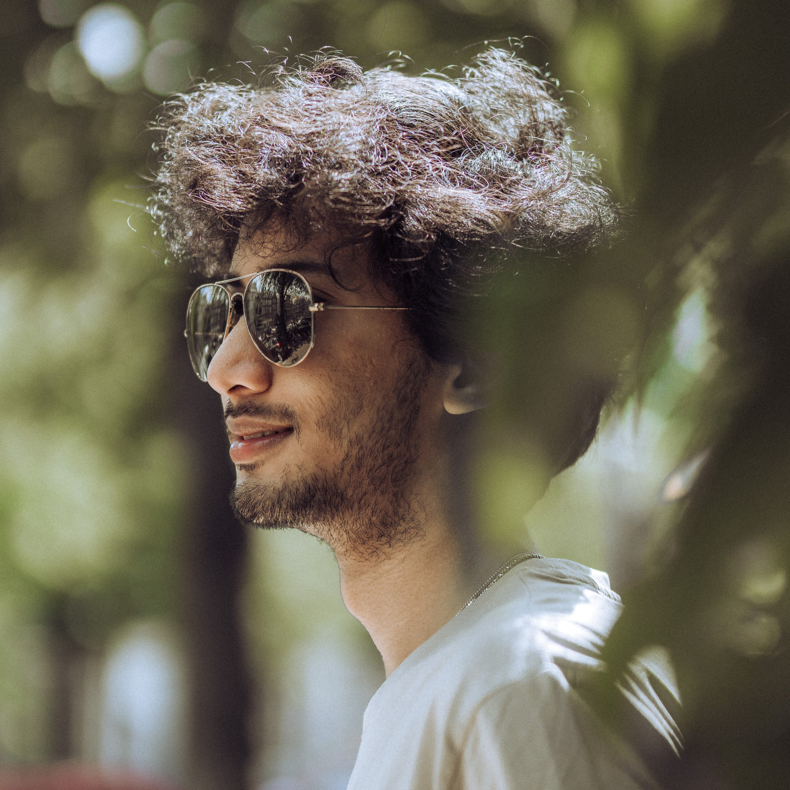 Contact. Khusi Visuals Studio — Amsterdam Photographer