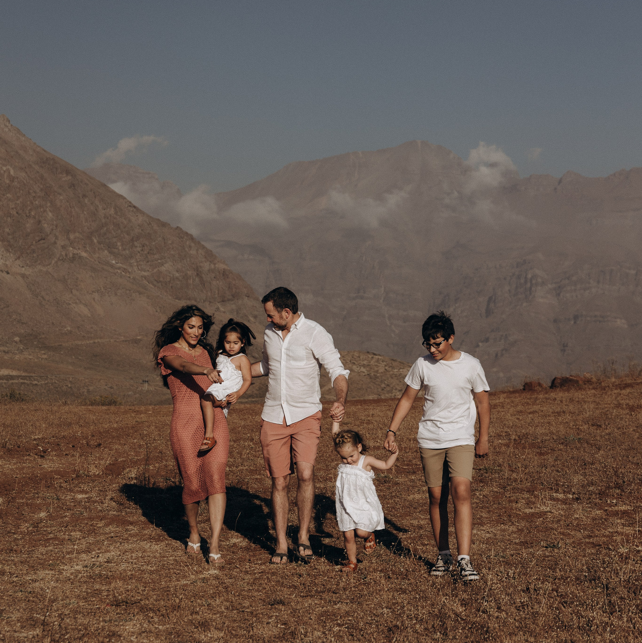 Familias, embarazo, retratos. Fotógrafa familiar Santiago y Chile Anna Almazova