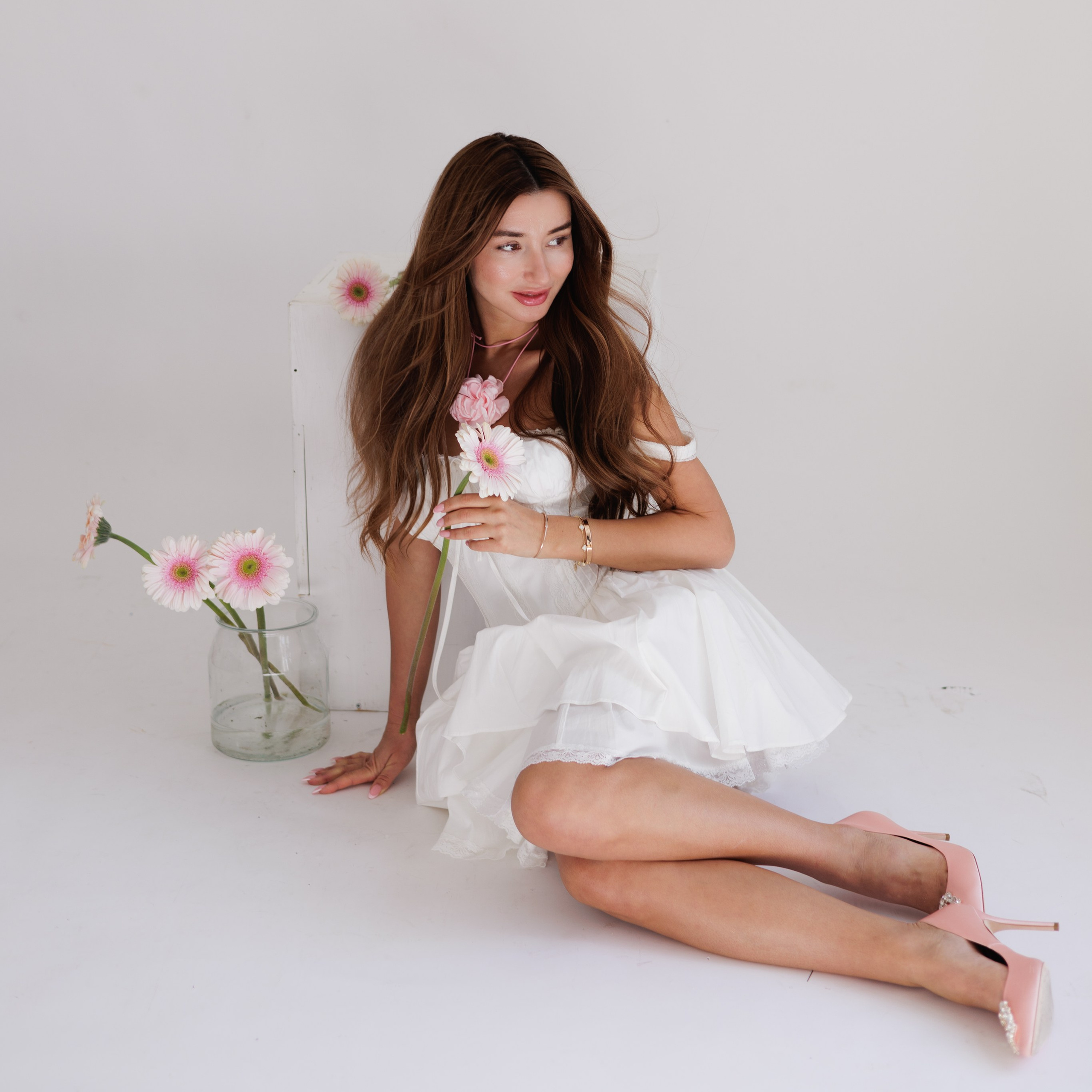 Spring Studio Mini Sessions. Photographer Ottawa Jane Krasnopolska