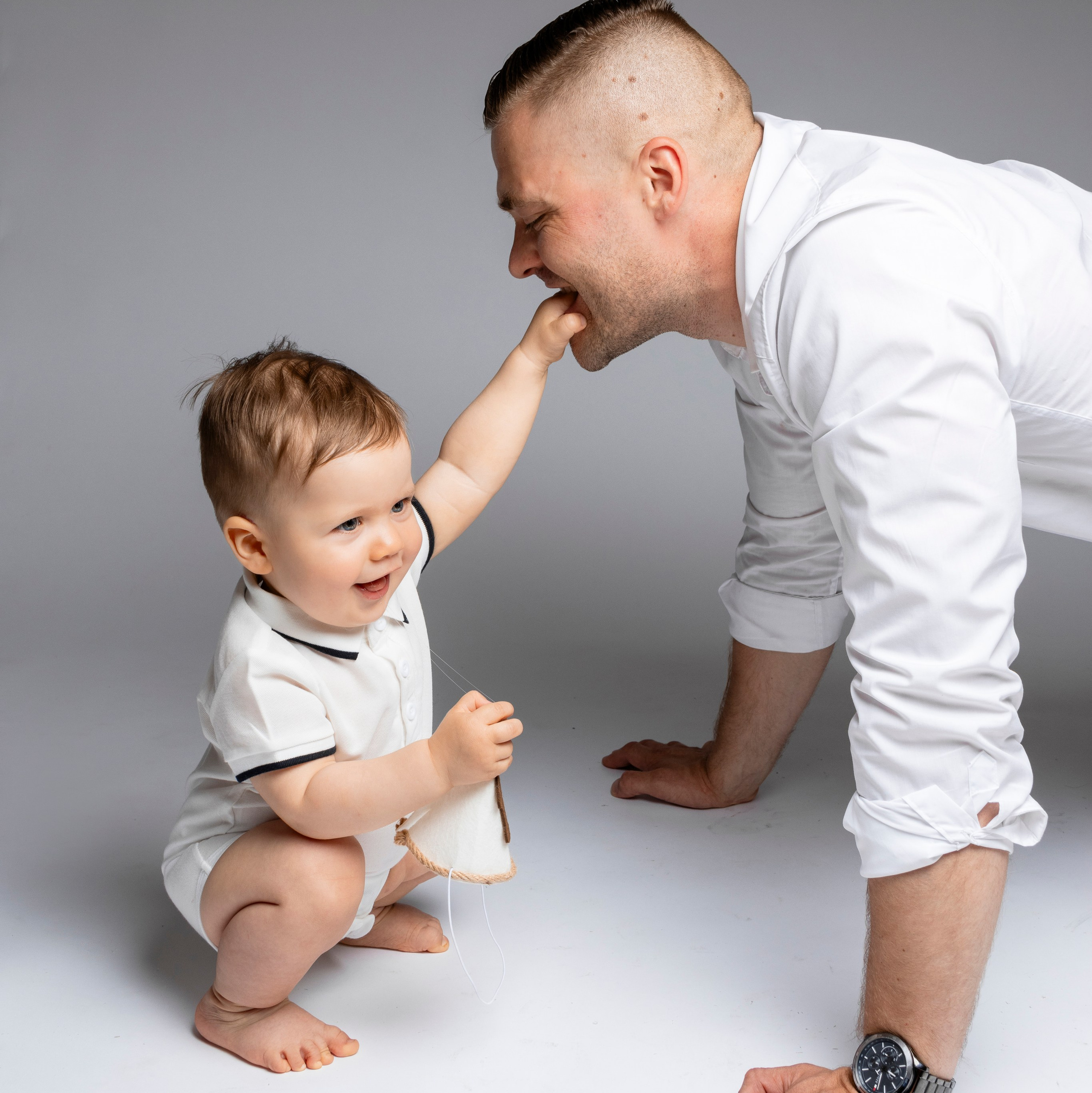Viena gadiņa fotosesija Latgalē. Populārākā kāzu, bērnu un ģimeņu fotogrāfe Latgalē Veronika Lokotko