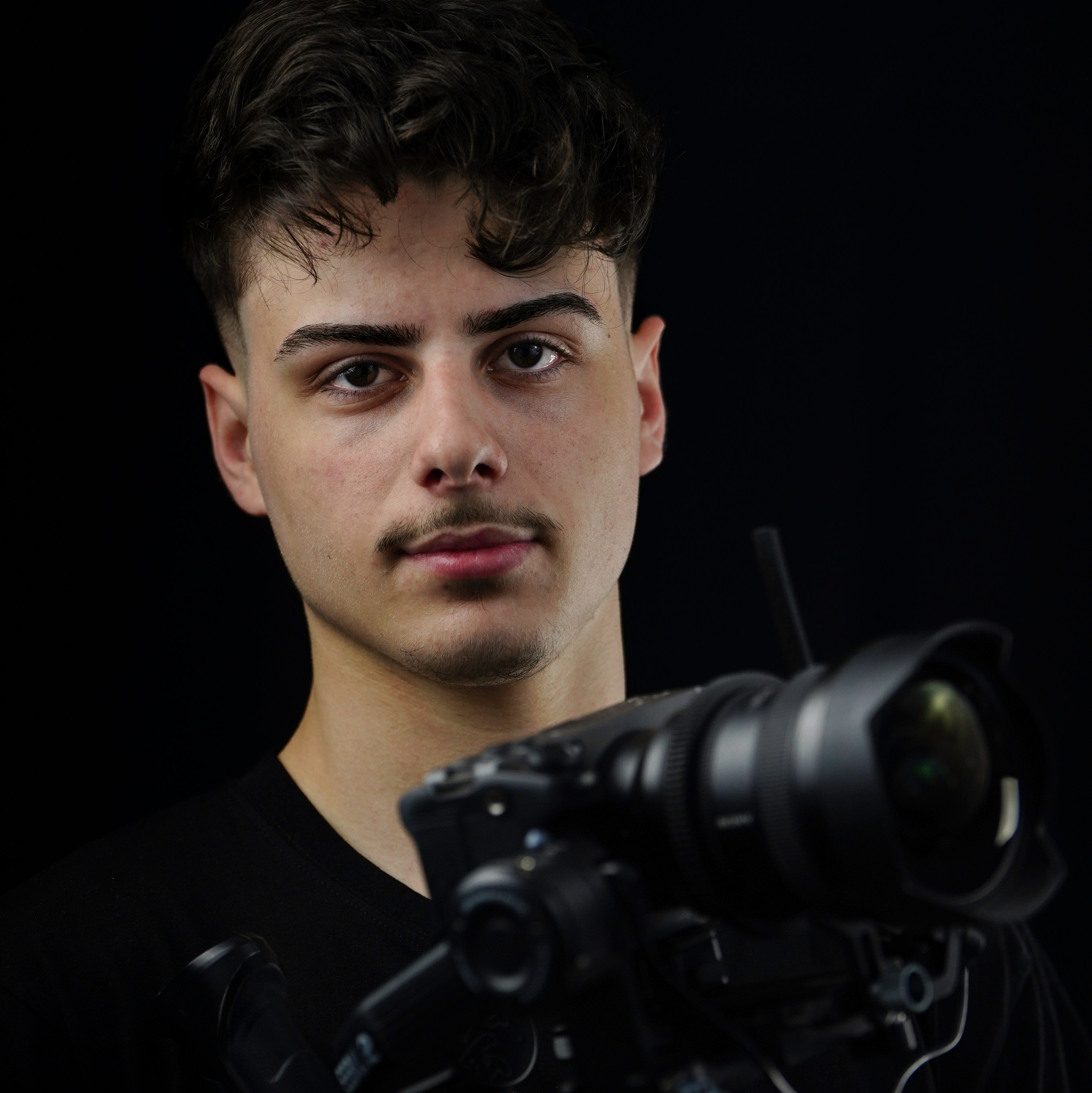 Contact. AlexC Events | Foto Video Nuntă, Botez, Majorat & Filmări Muzicale Buzău