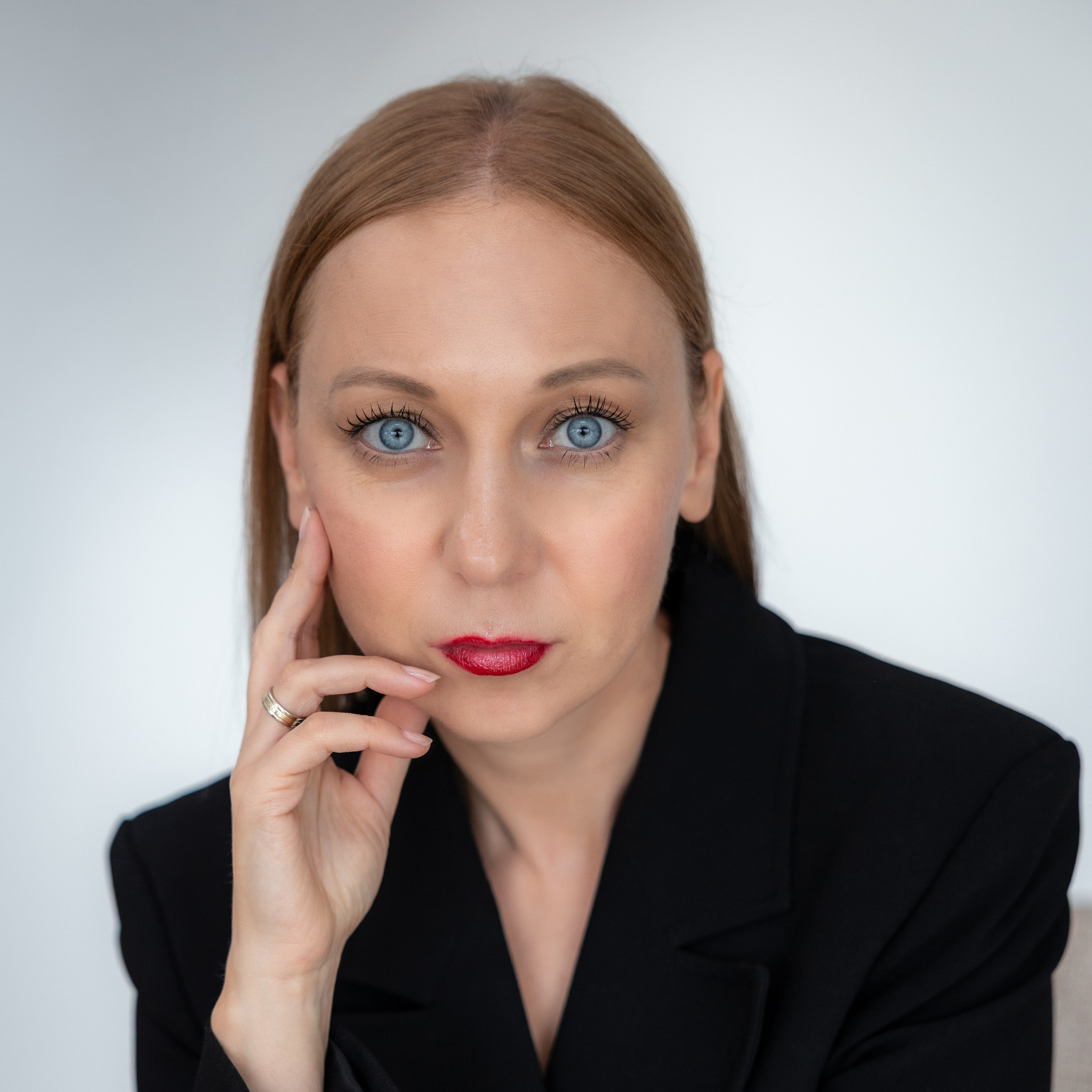 Personal Brand Photographer · Toulouse · Editorial sessions