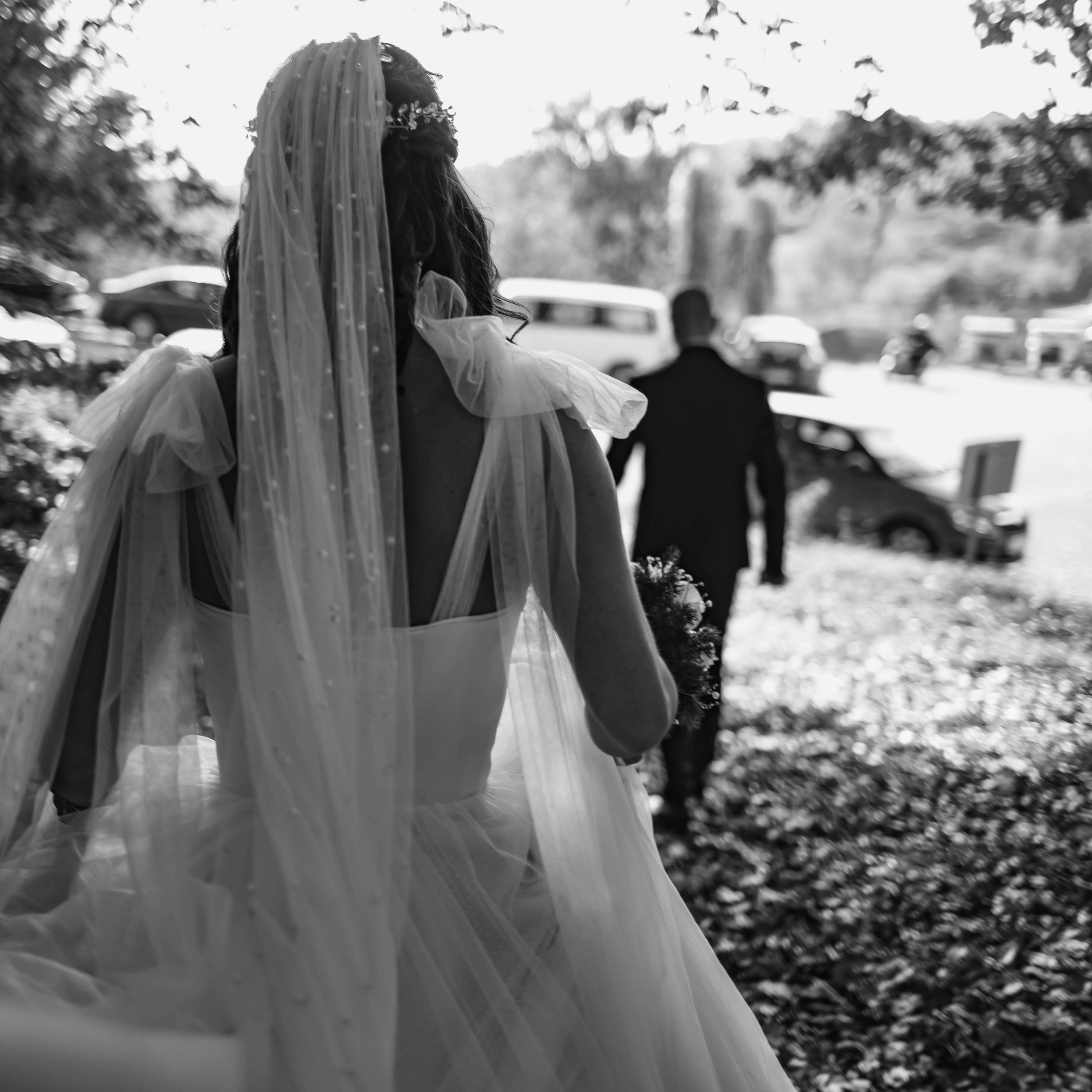 Fotografisanje venčanja, porodičnih trenutaka i portreta