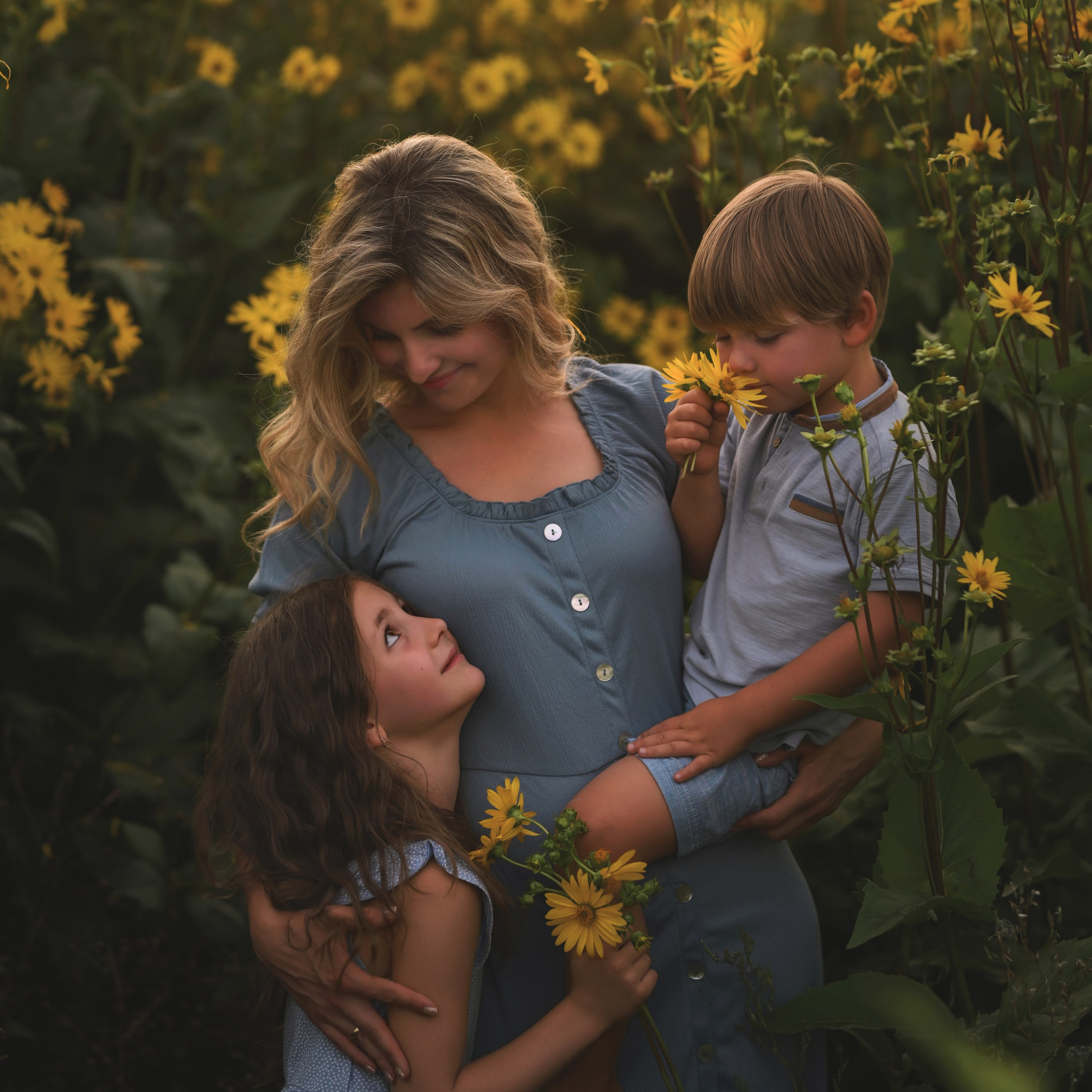 Mutter-Kind-Fotografie. Fotografie, Kinderfotografie, Kinderportrait, Portraitfotografie, Svetlana Oberländer, Svetlana Oberlaender, Fotografin, Wächtersbach, Gelnhausen, Fulda, Frankfurt am Main, Bad Orb, Fotografie, Fotoshooting, Fototermin, Hanau