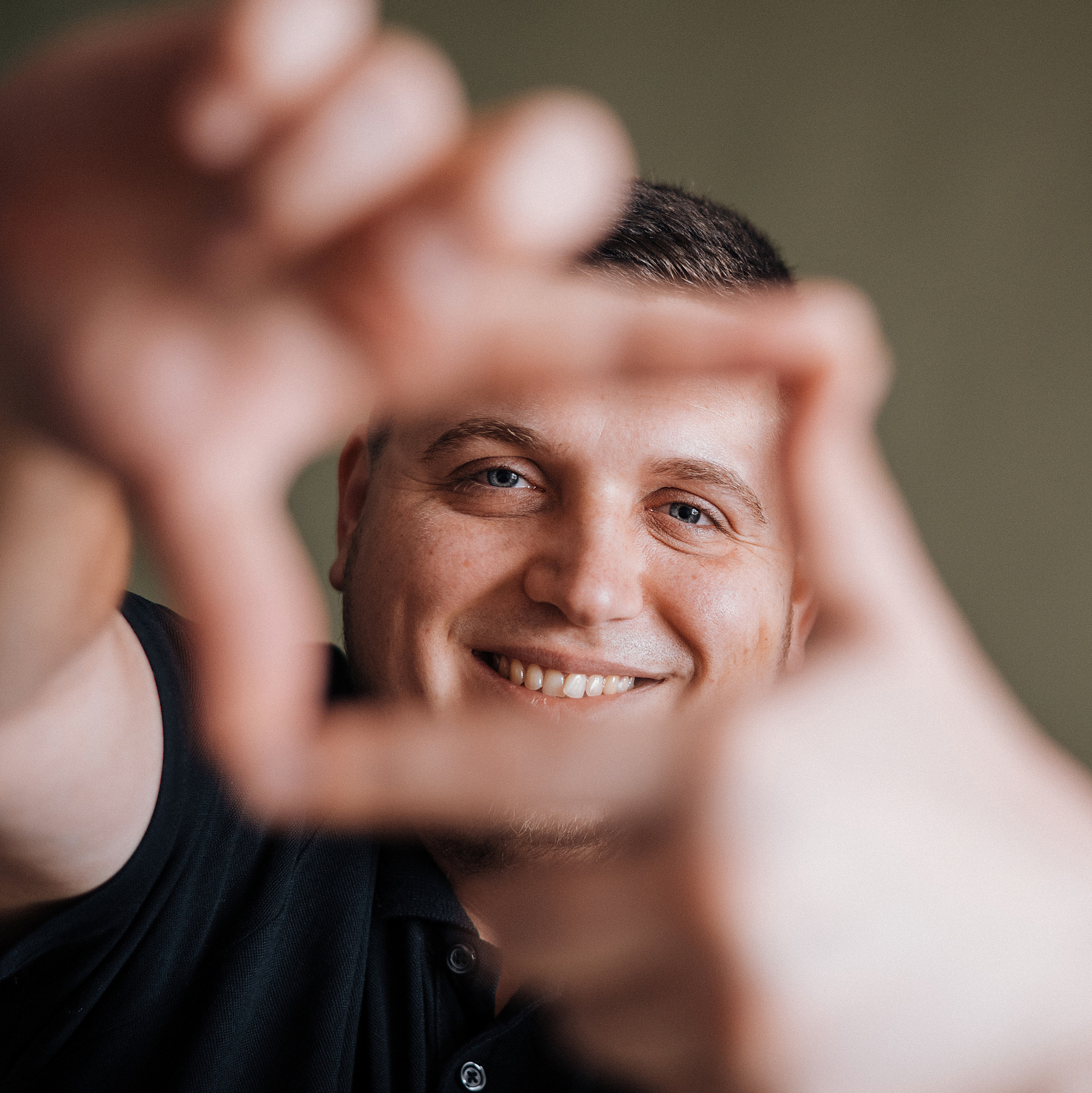 Про мене. Весільний та сімейний фотограф Віталій Рутчин у Запоріжжі