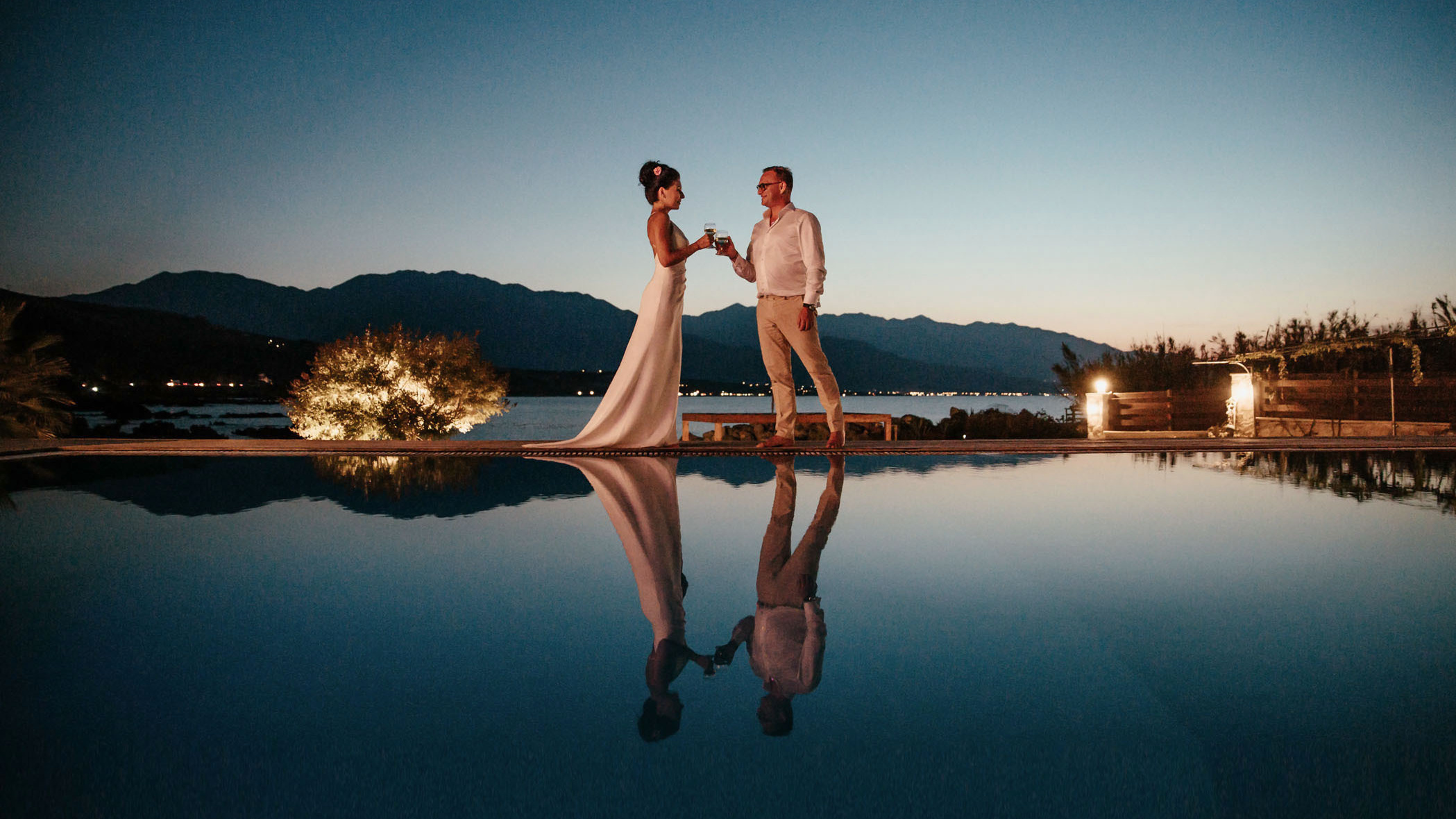 Банкет, кейтеринг, диджей. Свадьбы в Греции на Крите и Санторини, фотограф — Екатерина Романова