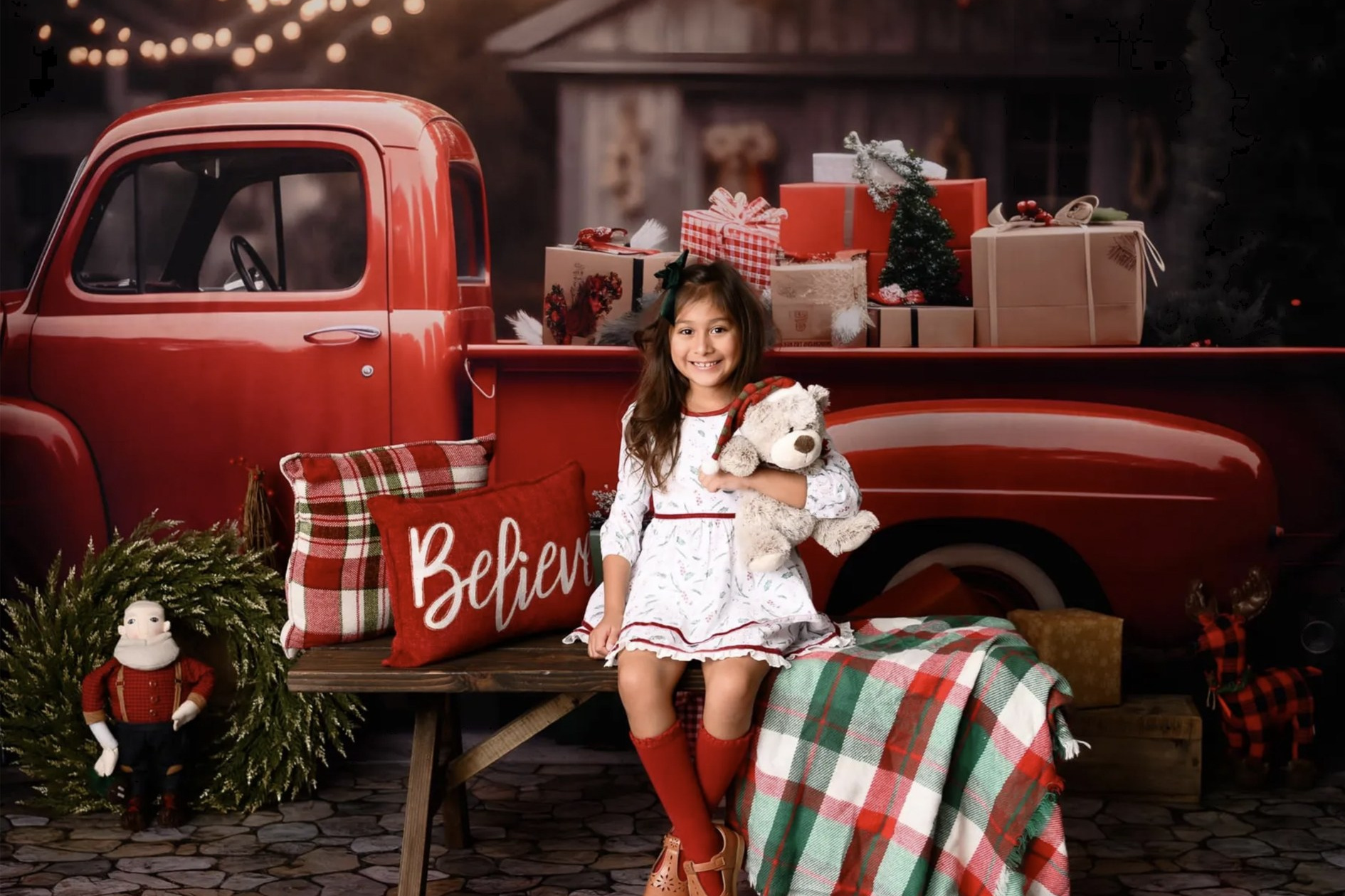 *** CHRISTMAS 2026 ***. Stevenage, Hertfordshire family, maternity and newborn photographer