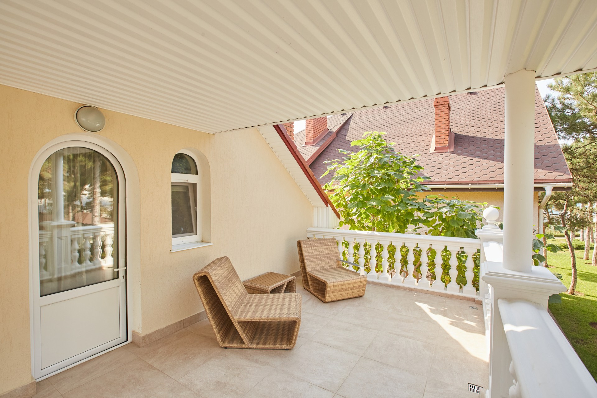 Hotel room photography — modern guest room in a park hotel, Berlin — Hotelfotografie: modernes Gästezimmer im Parkhotel, Berlin — Фотосъёмка отелей:  Берлин
